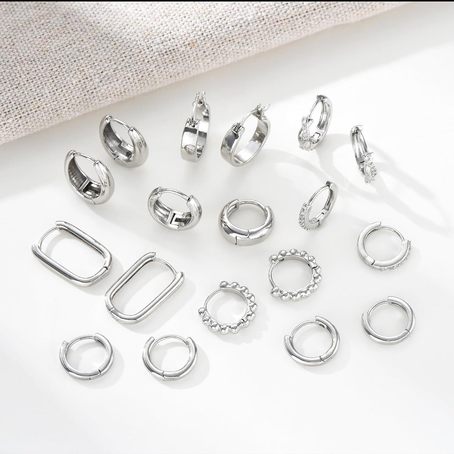 Juego de 9 pares de aretes pequeños tipo aro huggie de oro\/plata p...