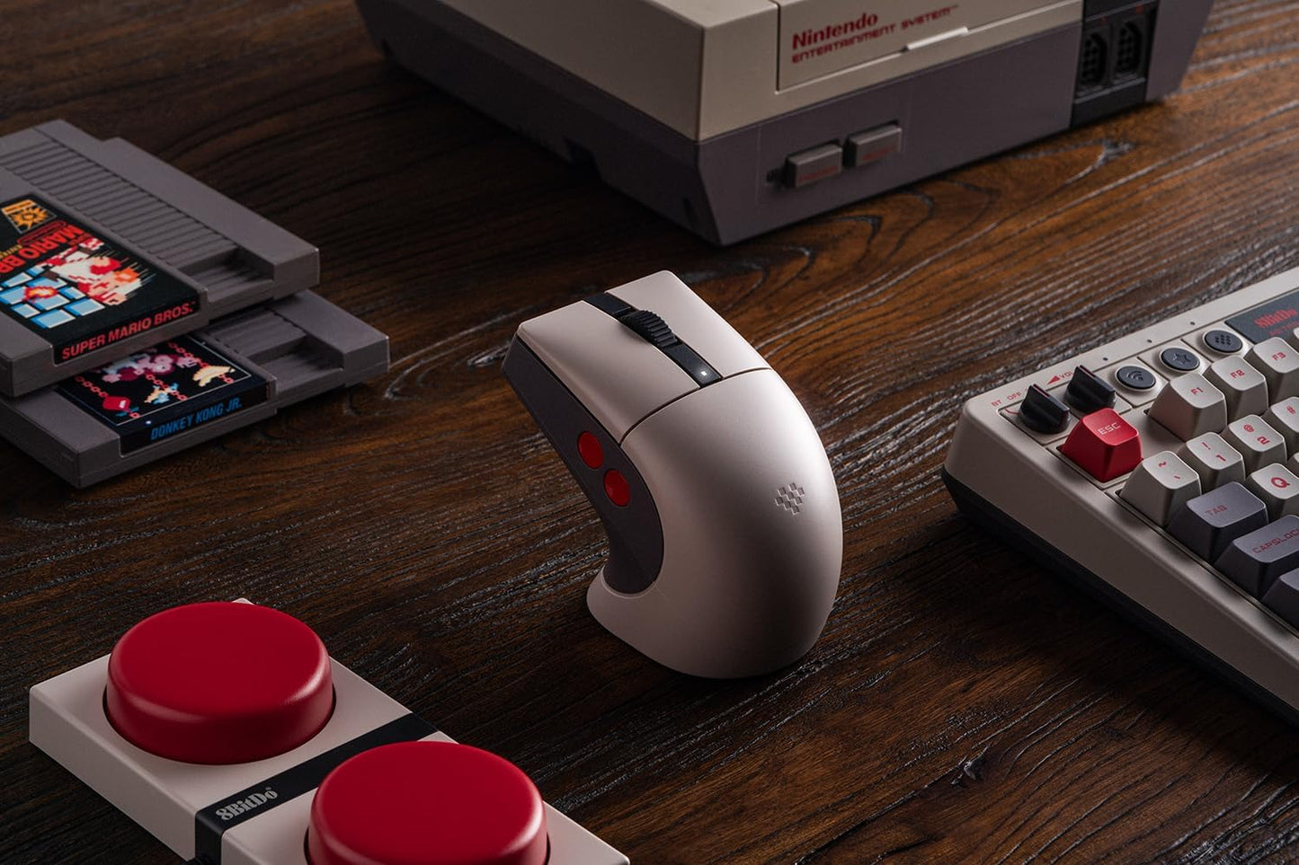 8BitDo Ratón retro R8 con base de carga, sensor óptico PAW 3395 DPI...