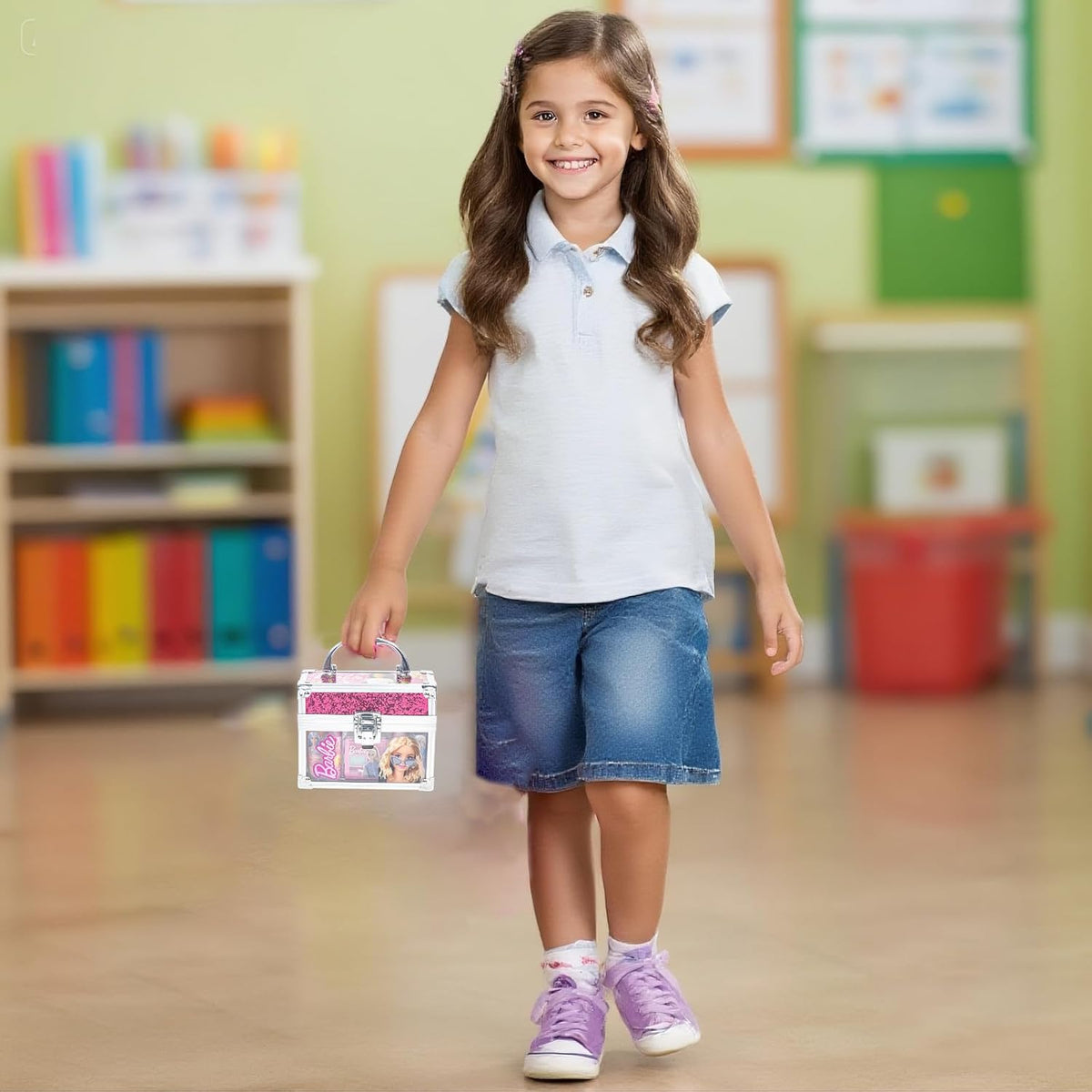 Barbie - Juego de maquillaje para niños en mini estuche de tren, se...