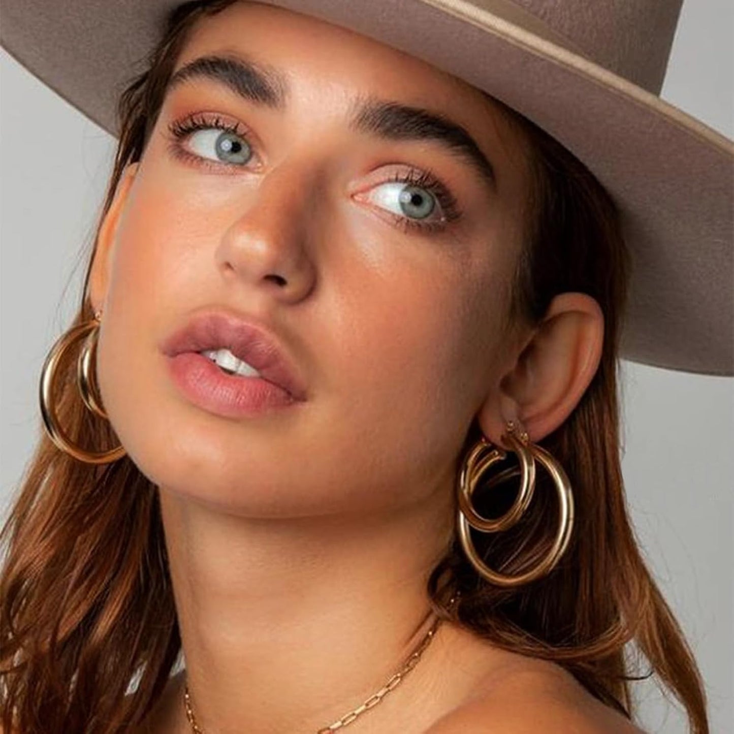 42 pares de aretes de aro dorados para mujer, paquete múltiple de a...