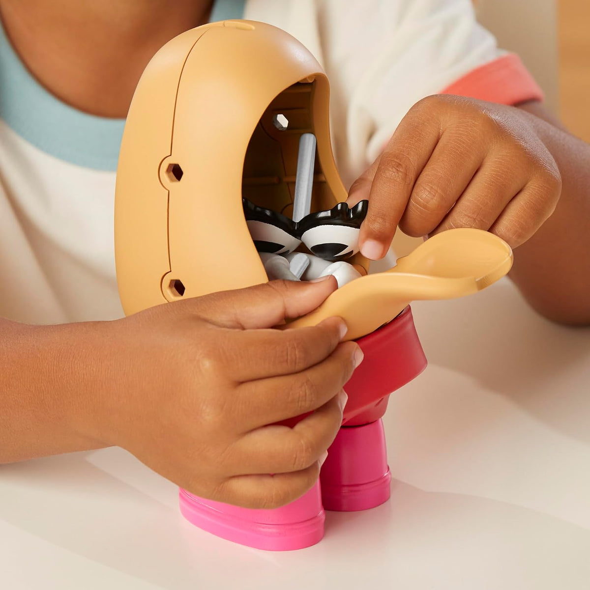 Cabeza de Mr. Potato y Cabeza de Mrs Potato, set con 12 partes y pi...