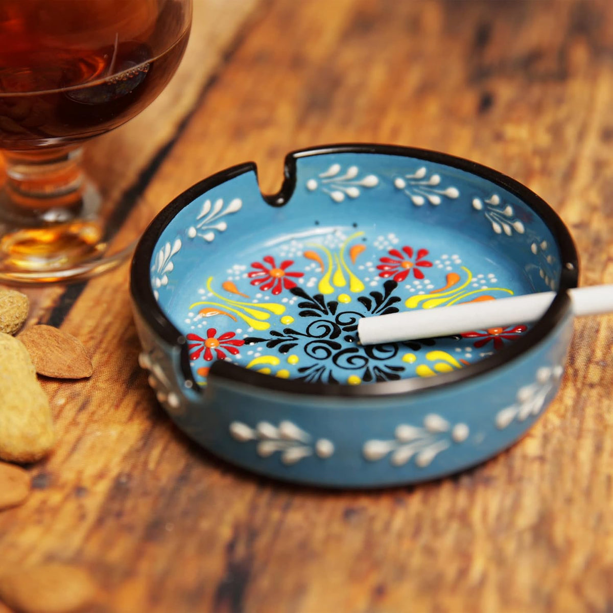 Juego de ceniceros para cenizas de cigarrillos para uso en interior...