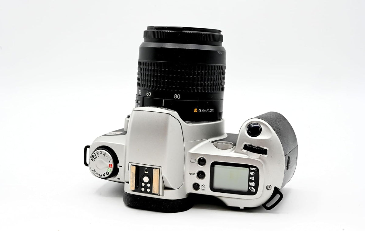 Canon Nueva EOS Kiss (también conocida como Rebel G en EE. UU.\/Can...