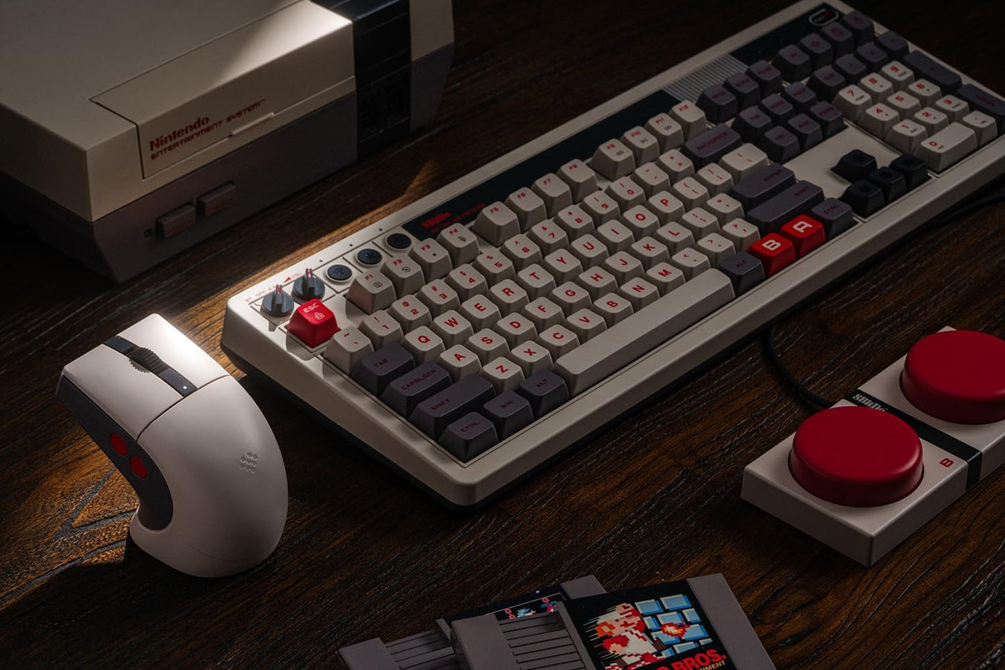 8BitDo Ratón retro R8 con base de carga, sensor óptico PAW 3395 DPI...