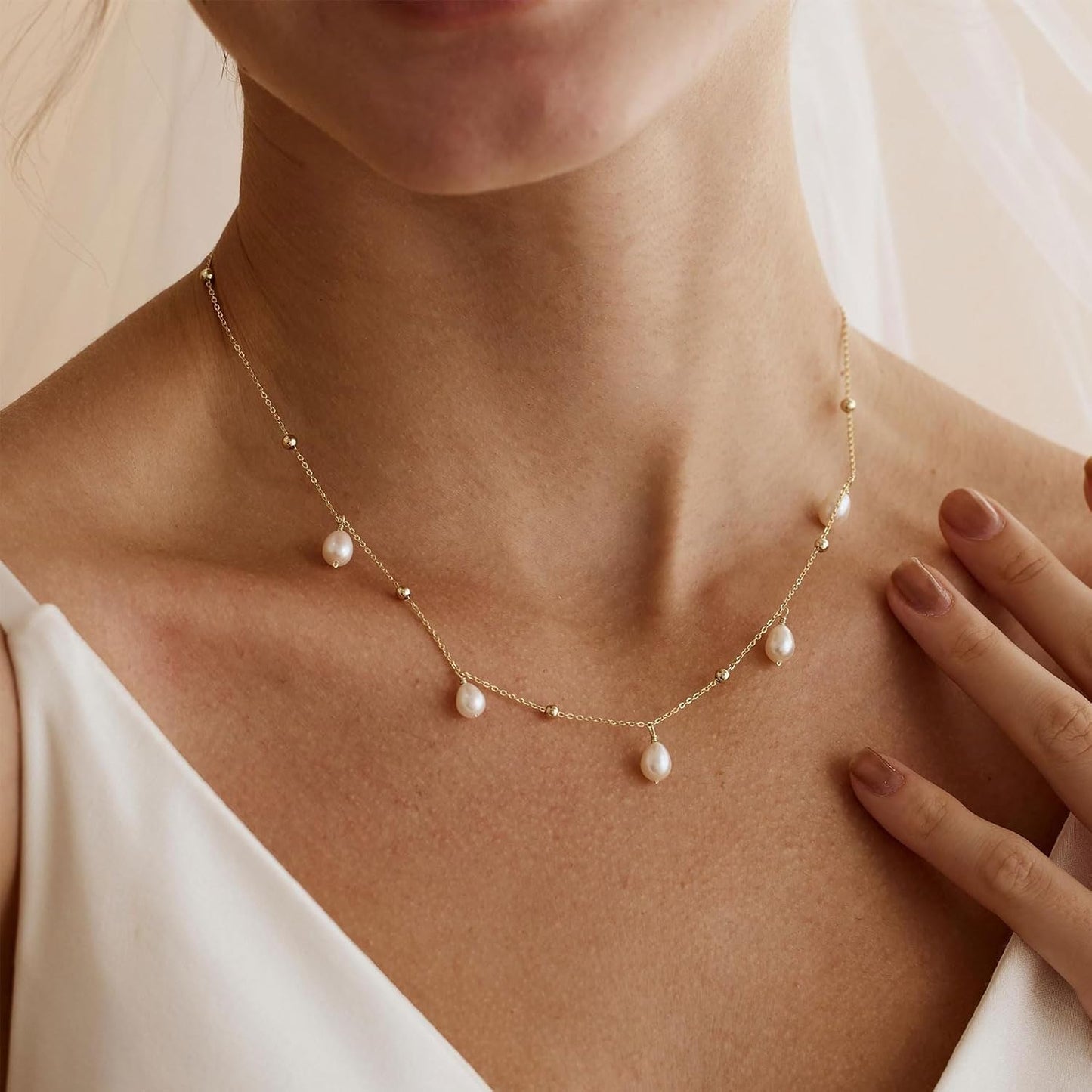 Decholly - Collares de perlas doradas para mujer, a la moda. Collar...