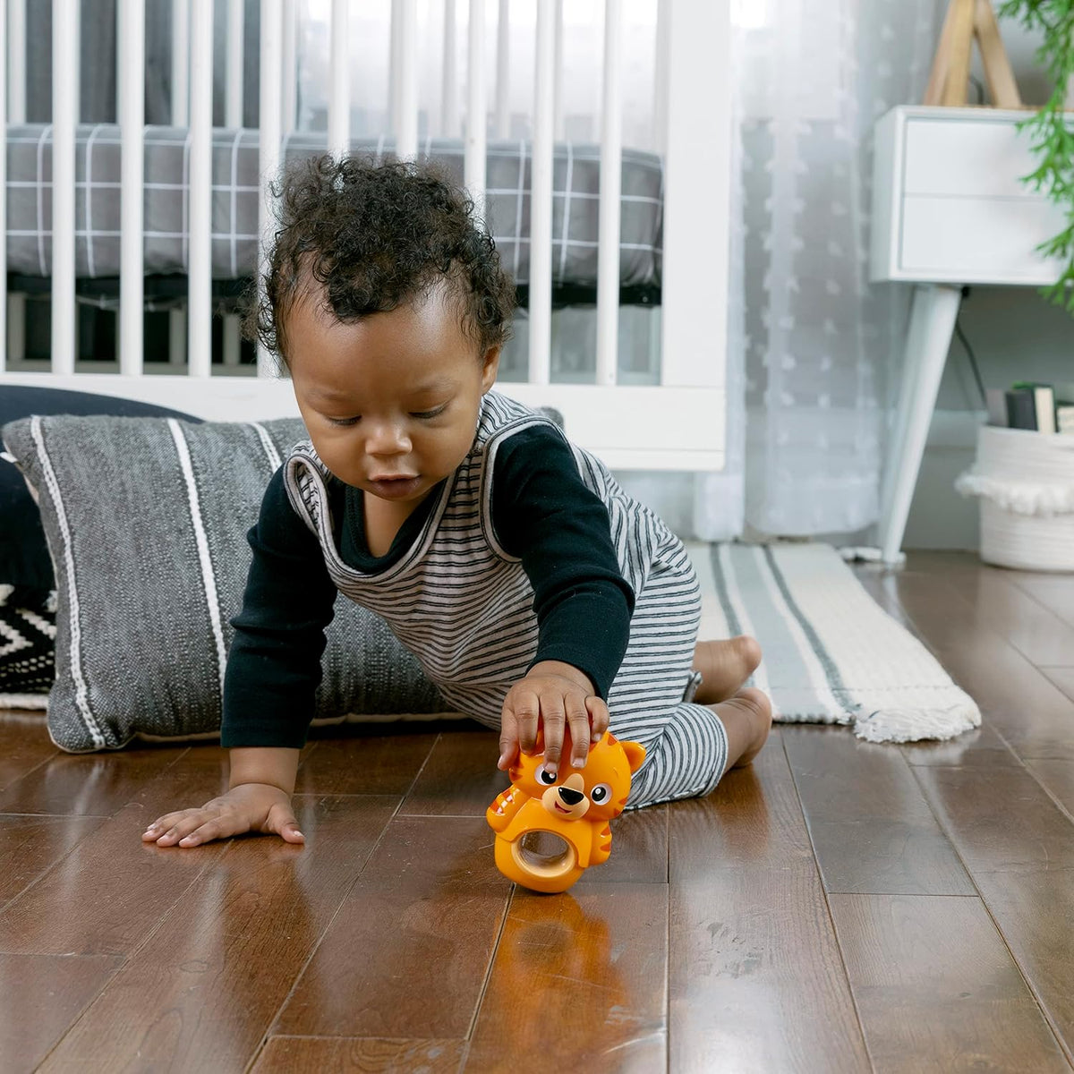 Baby Einstein Teethe &amp; Wobble Tinker - Juguete mordedor de tigr...