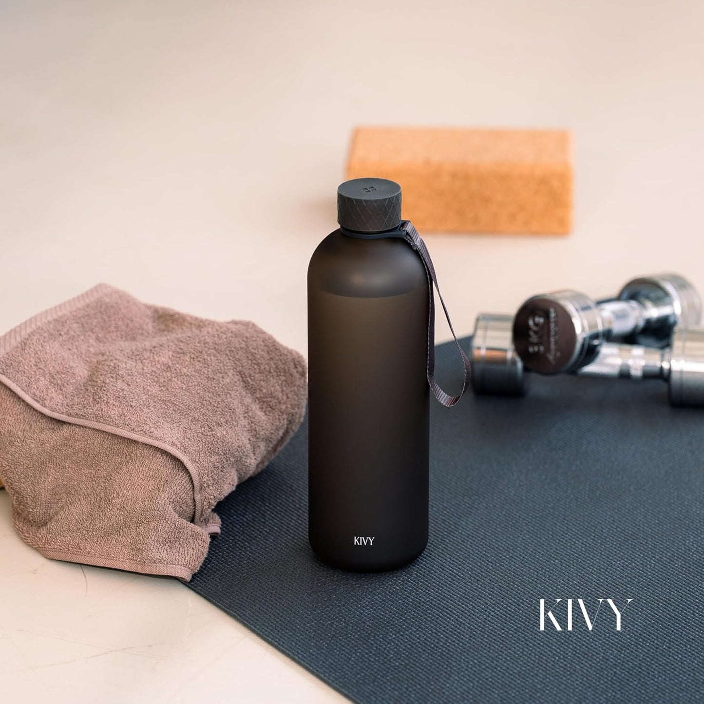 KIVY Botella de Agua Grande de 50oz [Ligera e Irrompible] Se Adapta...
