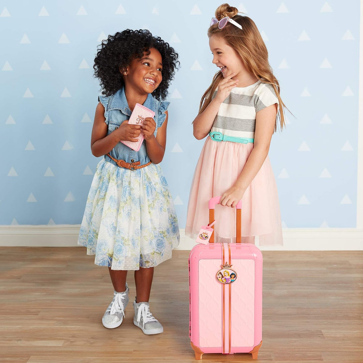 Set de juego con maleta de viaje Disney Princess para niñas con eti...