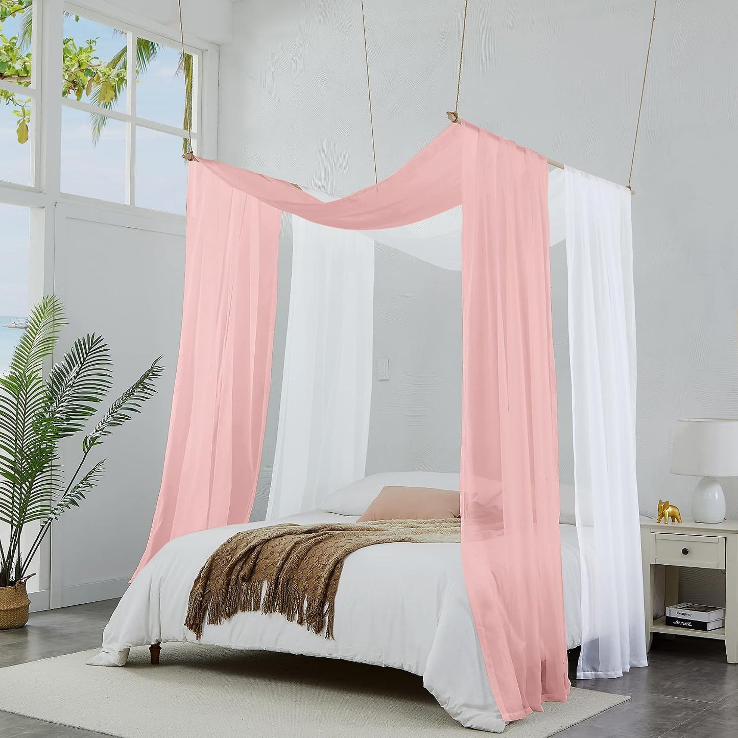 Warm Home Designs Juego de 2 cortinas de cama con dosel blanco y ro...