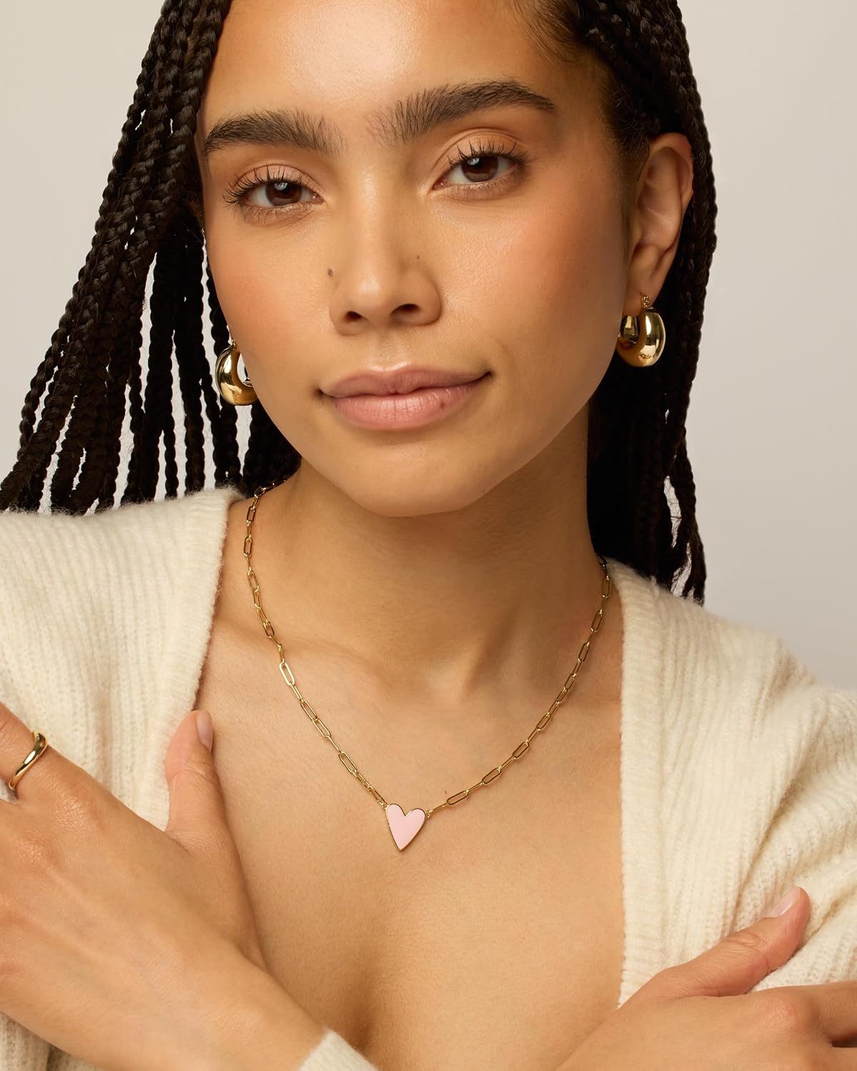 PAVOI - Collar con colgante de corazón esmaltado chapado en oro de...