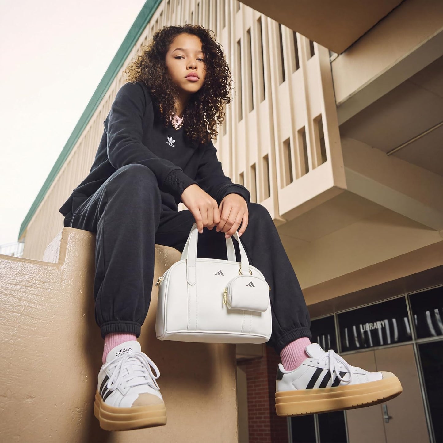 adidas Bolsa de transporte con mini bolsa extraíble | Adjustable St...