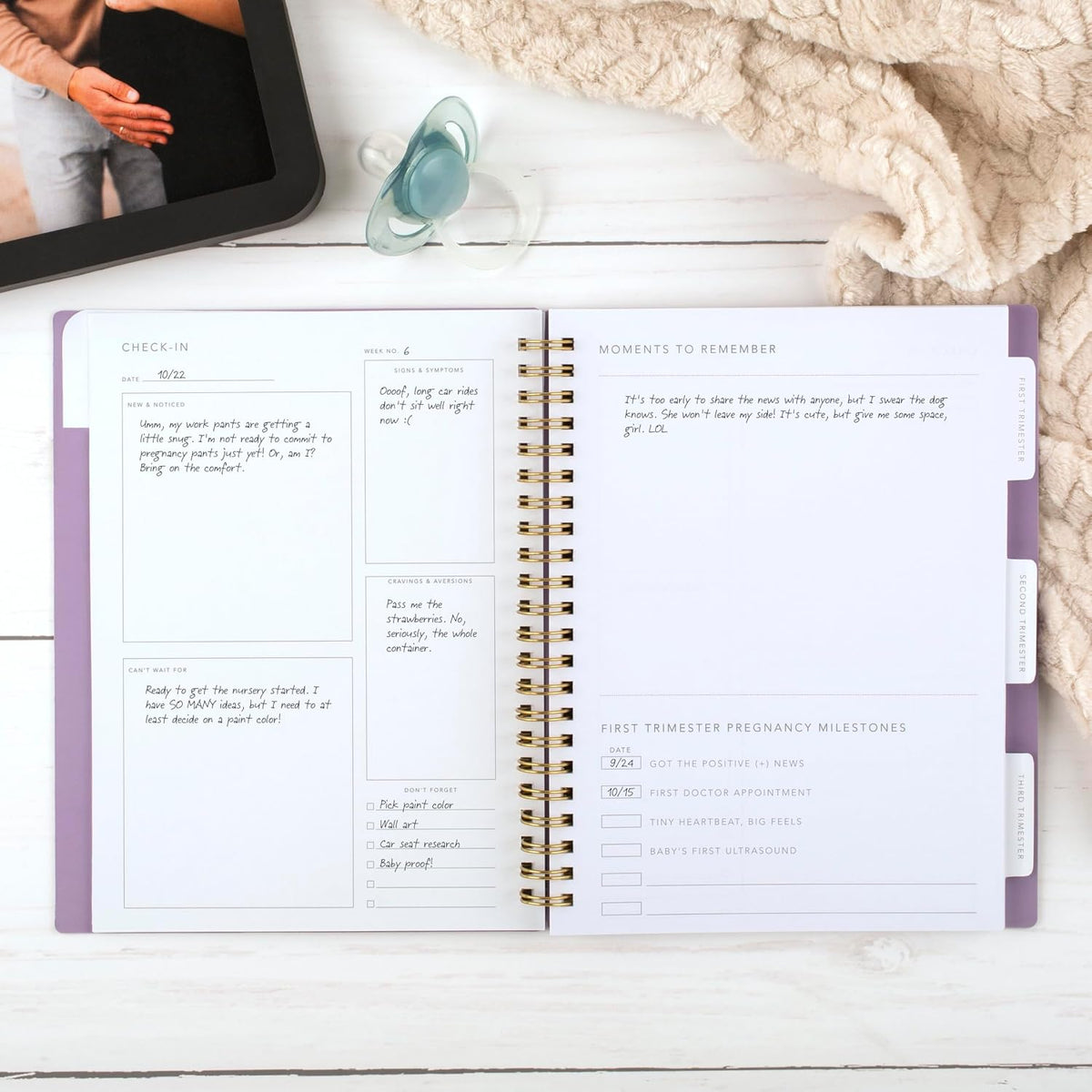 Mead Moments XC0077F - Agenda de embarazo sin fecha y diario para b...