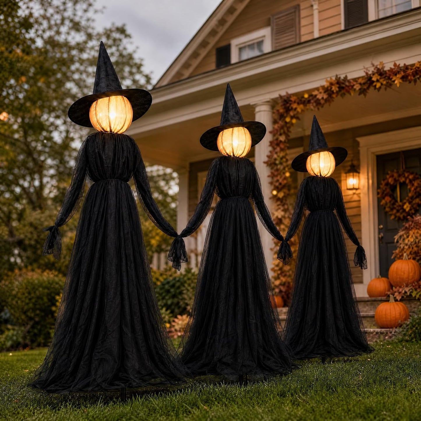 Hourleey Decoración de bruja iluminada de Halloween para exteriores...