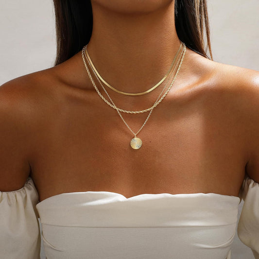 CAROVO Collar en capas de oro\/plata para mujer, chapado en oro\/pl...