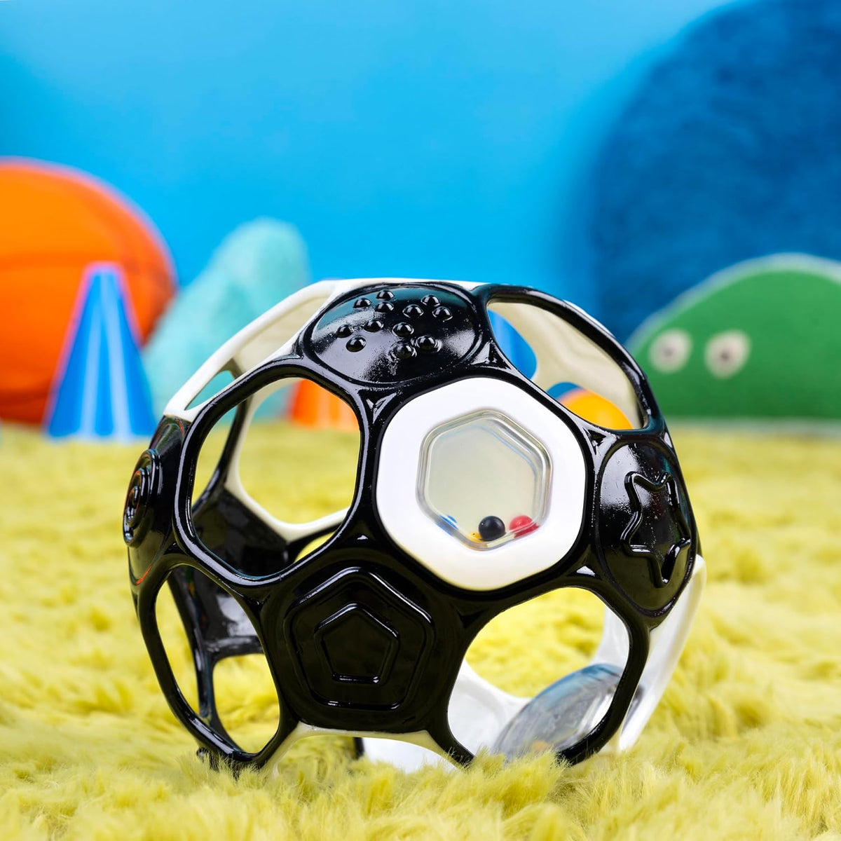Bright Starts Oball Grippin' Goals Rattle Balón de Fútbol - Neg...