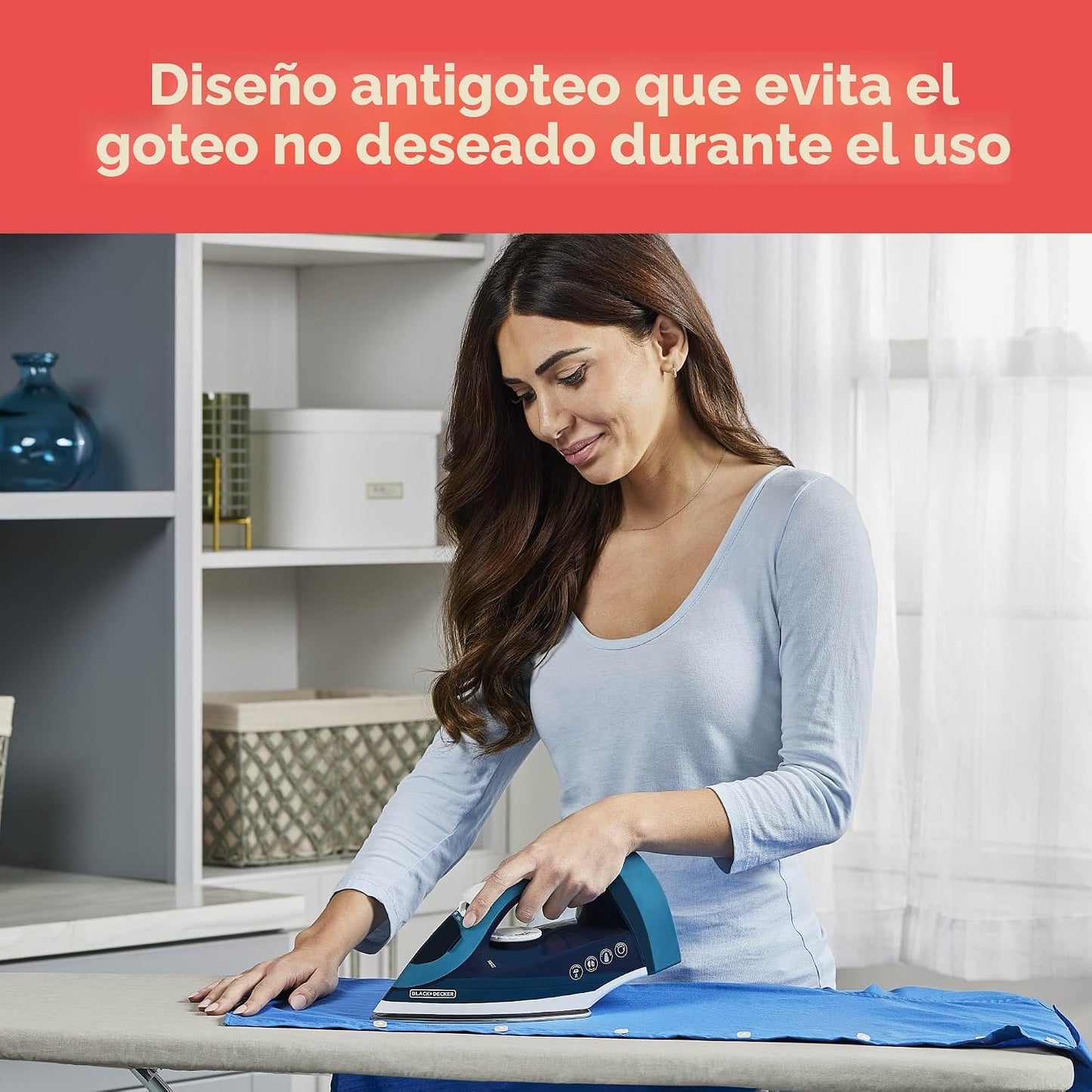 BLACK+DECKER Plancha de vapor para ropa con cable retráctil | Planc...
