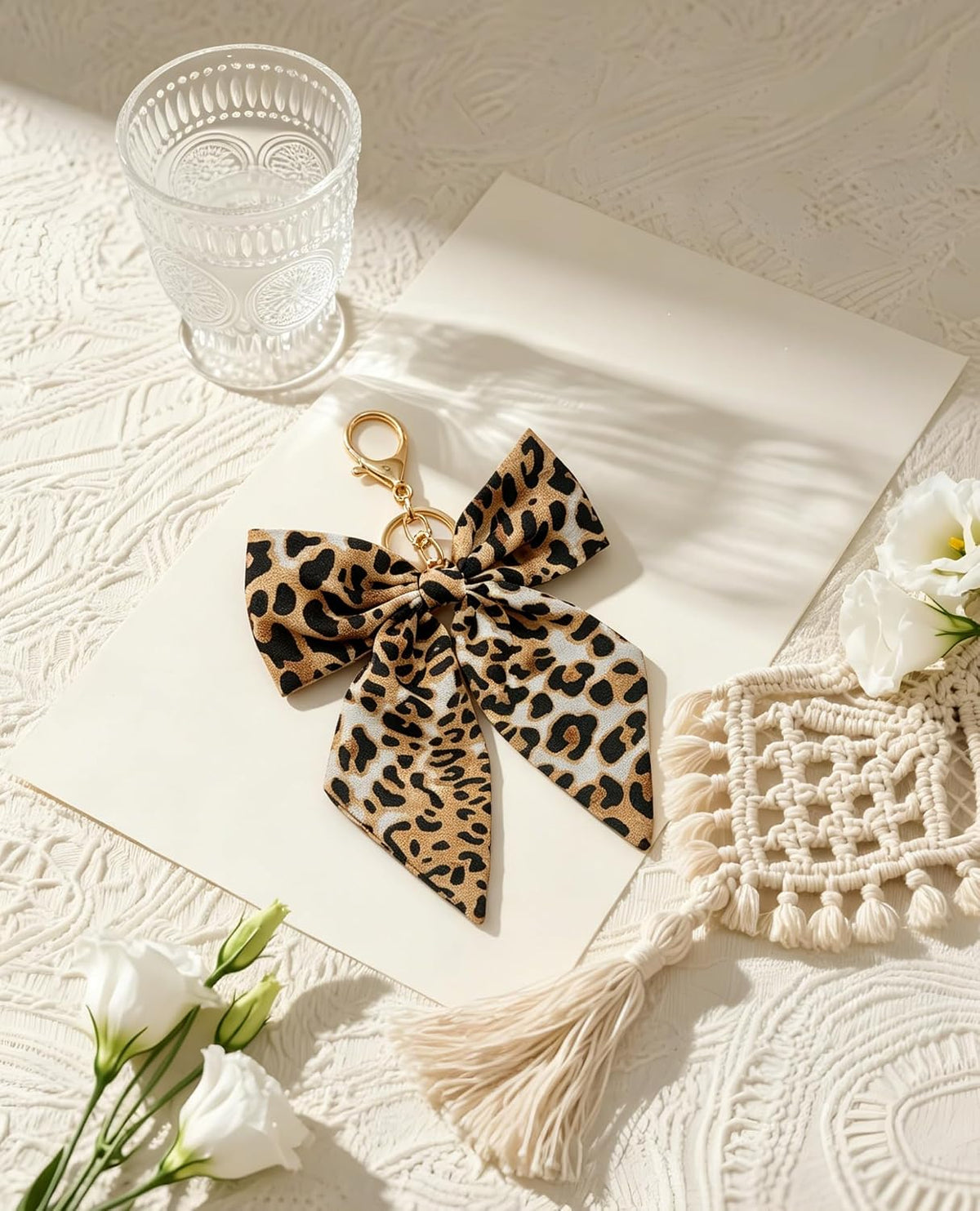 Pithayla Llavero con dije de lazo de leopardo, accesorios para bols...
