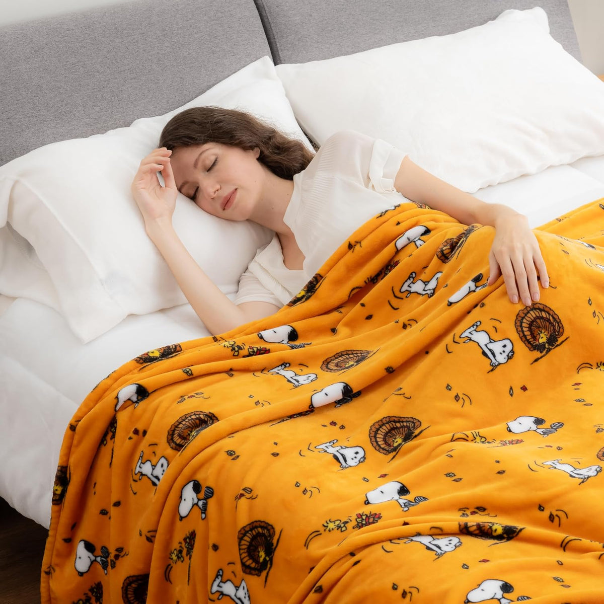 Berkshire Blanket Peanuts® VelvetLoft® - Manta de felpa de Snoopy c...