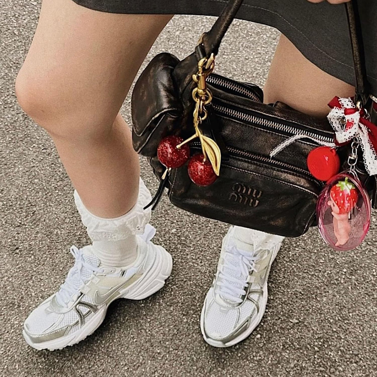 ZACAGO Llavero con dije de cereza para bolso, accesorio, regalo par...
