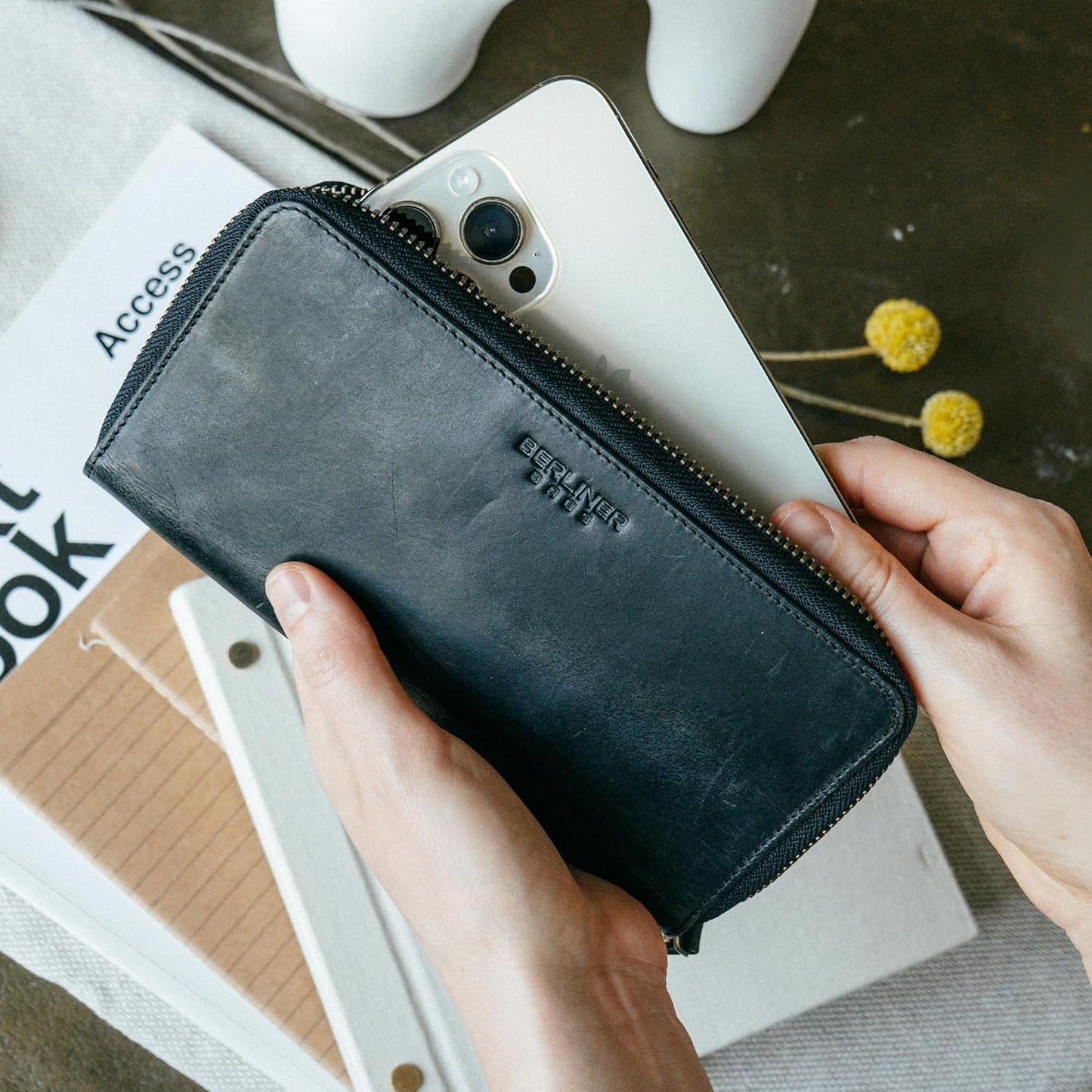 BERLINER BAGS Cartera de cuero genuino, tarjetero con bloqueo RFID...