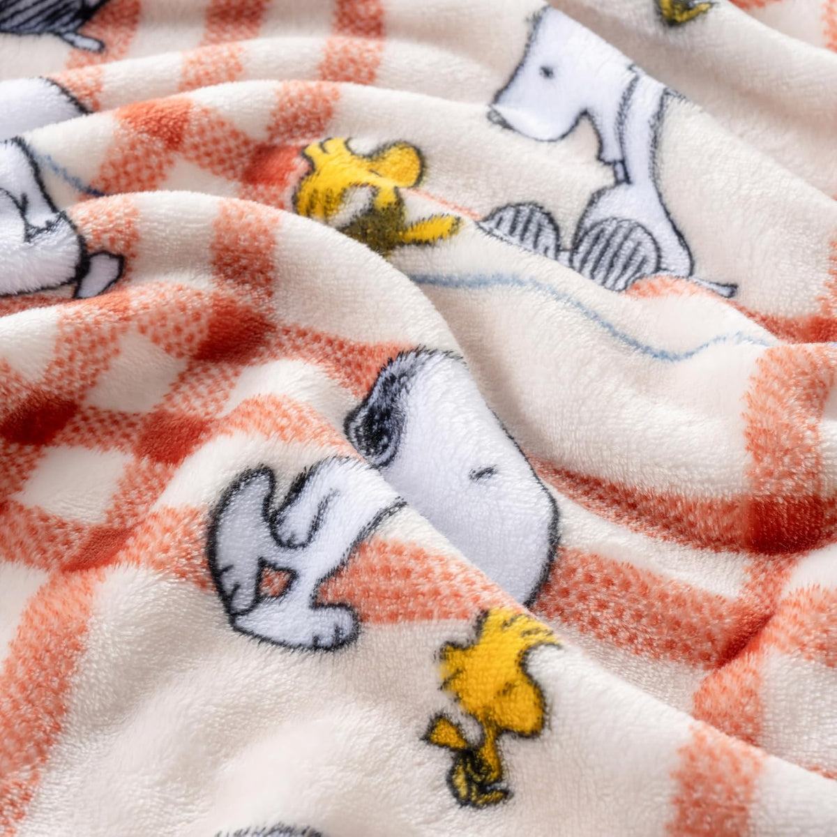 Berkshire Blanket Peanuts VelvetLoft Manta de Felpa con Personaje T...