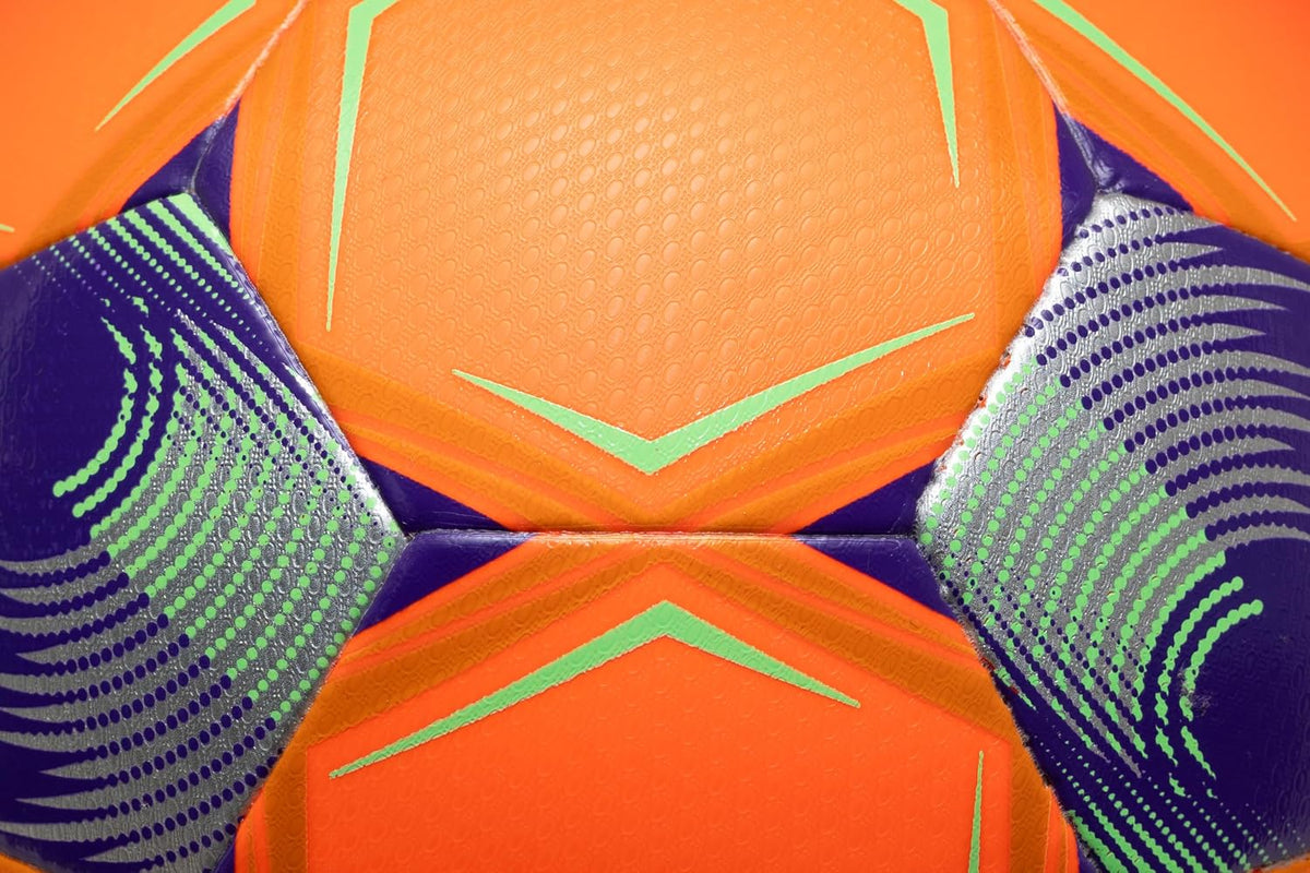 SELECT Balón de fútbol del club