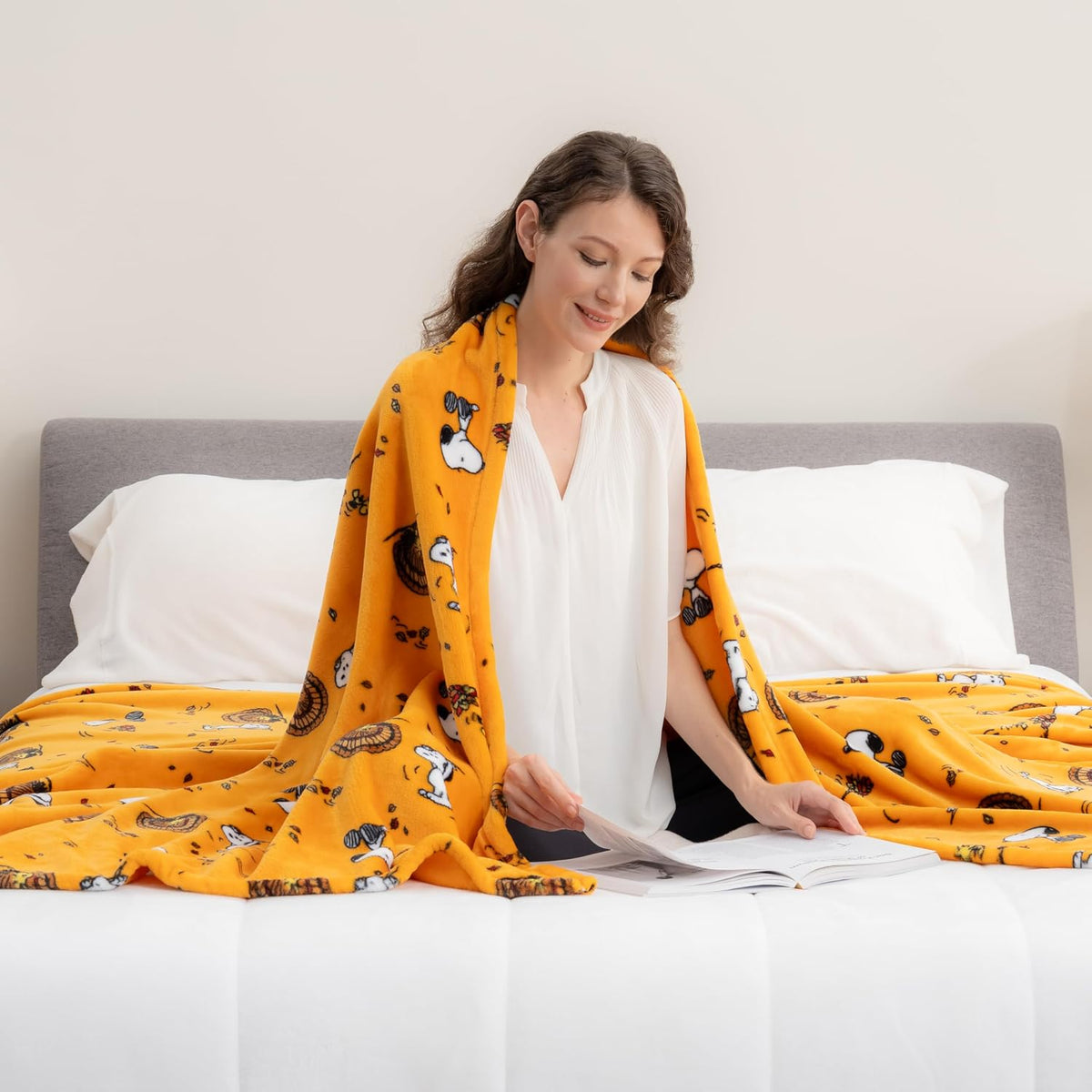 Berkshire Blanket Peanuts® VelvetLoft® - Manta de felpa de Snoopy c...