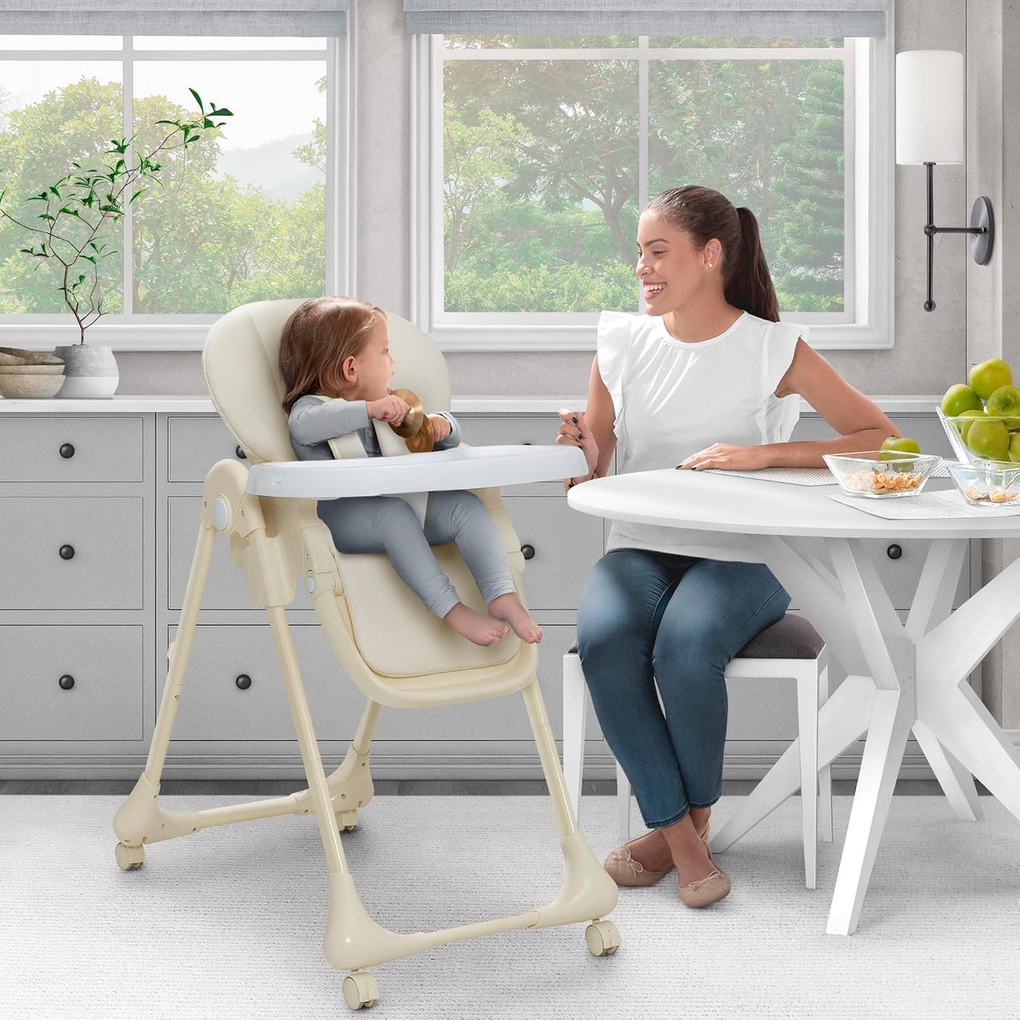 Little Folks by Delta Children - Silla alta SlimFold 2 en 1 para be...