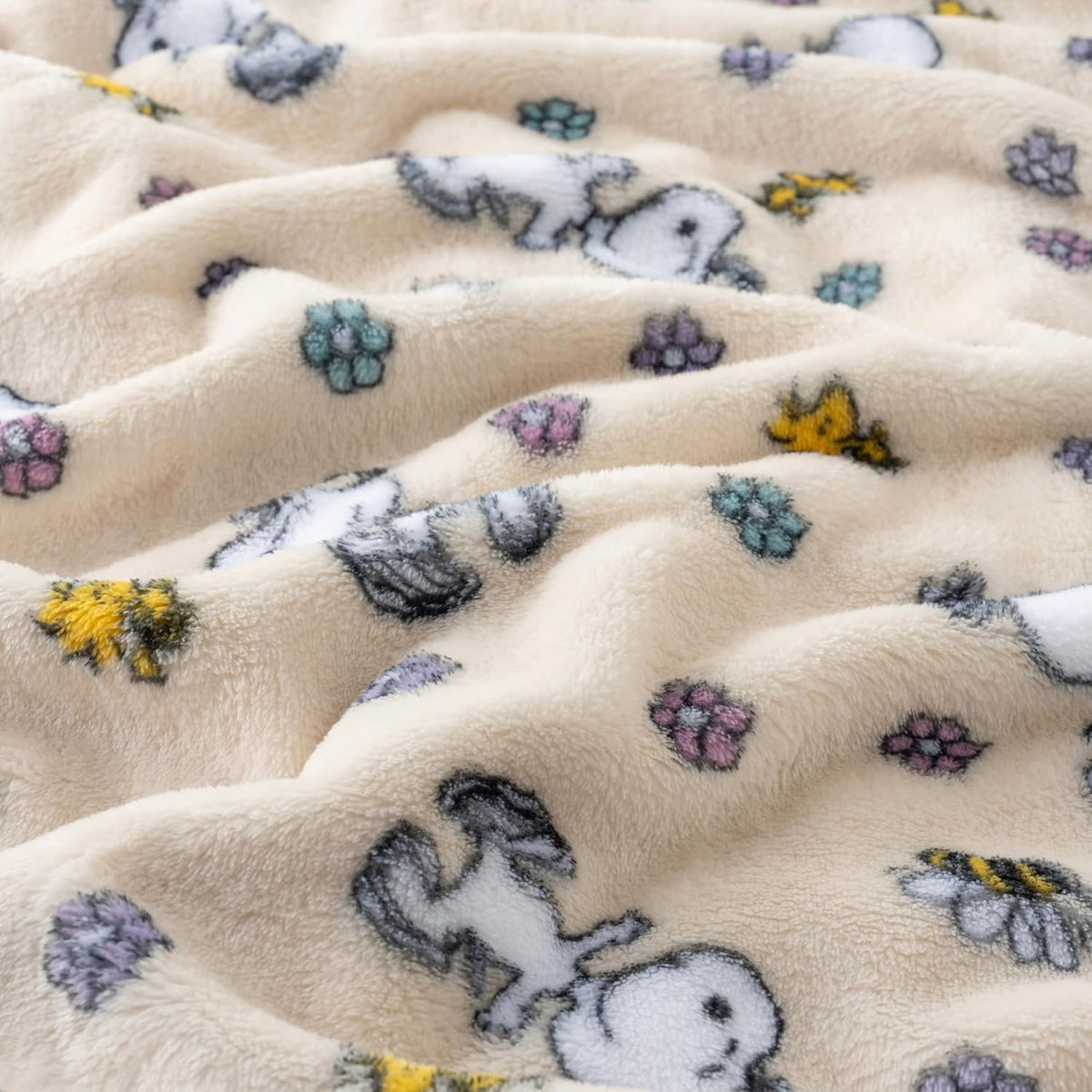 Berkshire Blanket Manta de felpa de terciopelo Peanuts® VelvetLoft®...