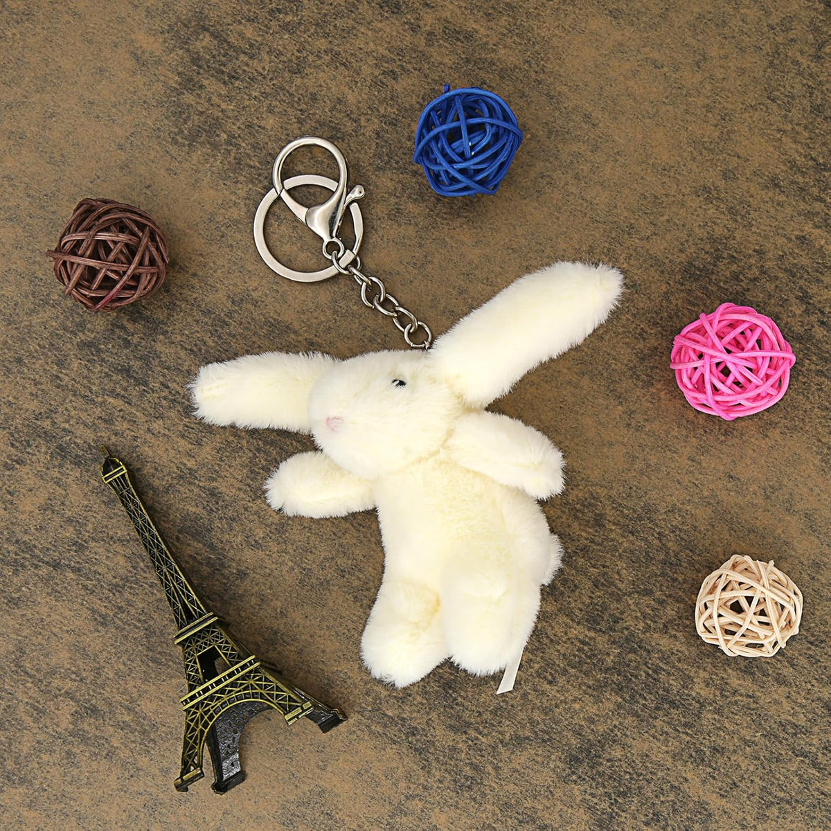 Miokkley Lindo llavero de peluche de conejo para mochila, mini llav...