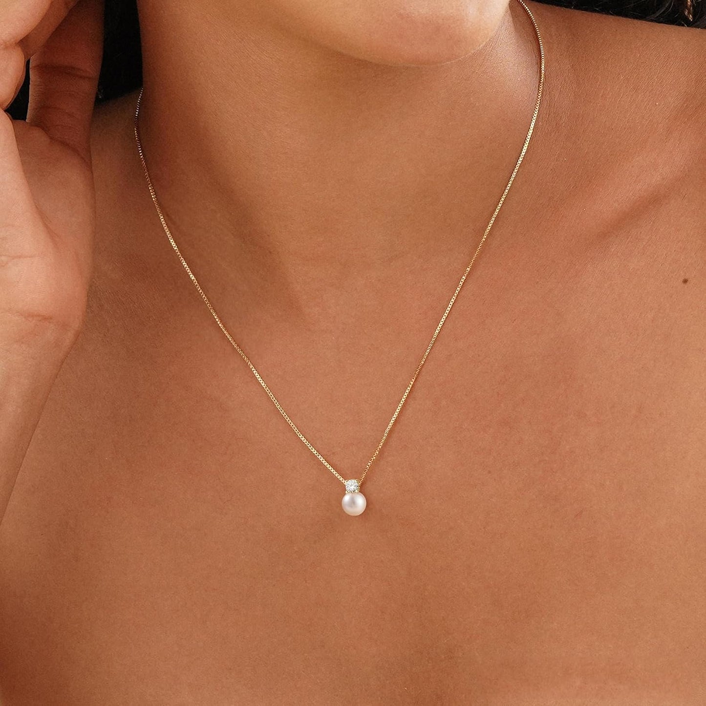 WFYOU Collares de perlas para mujer, collar de perlas redondas de a...