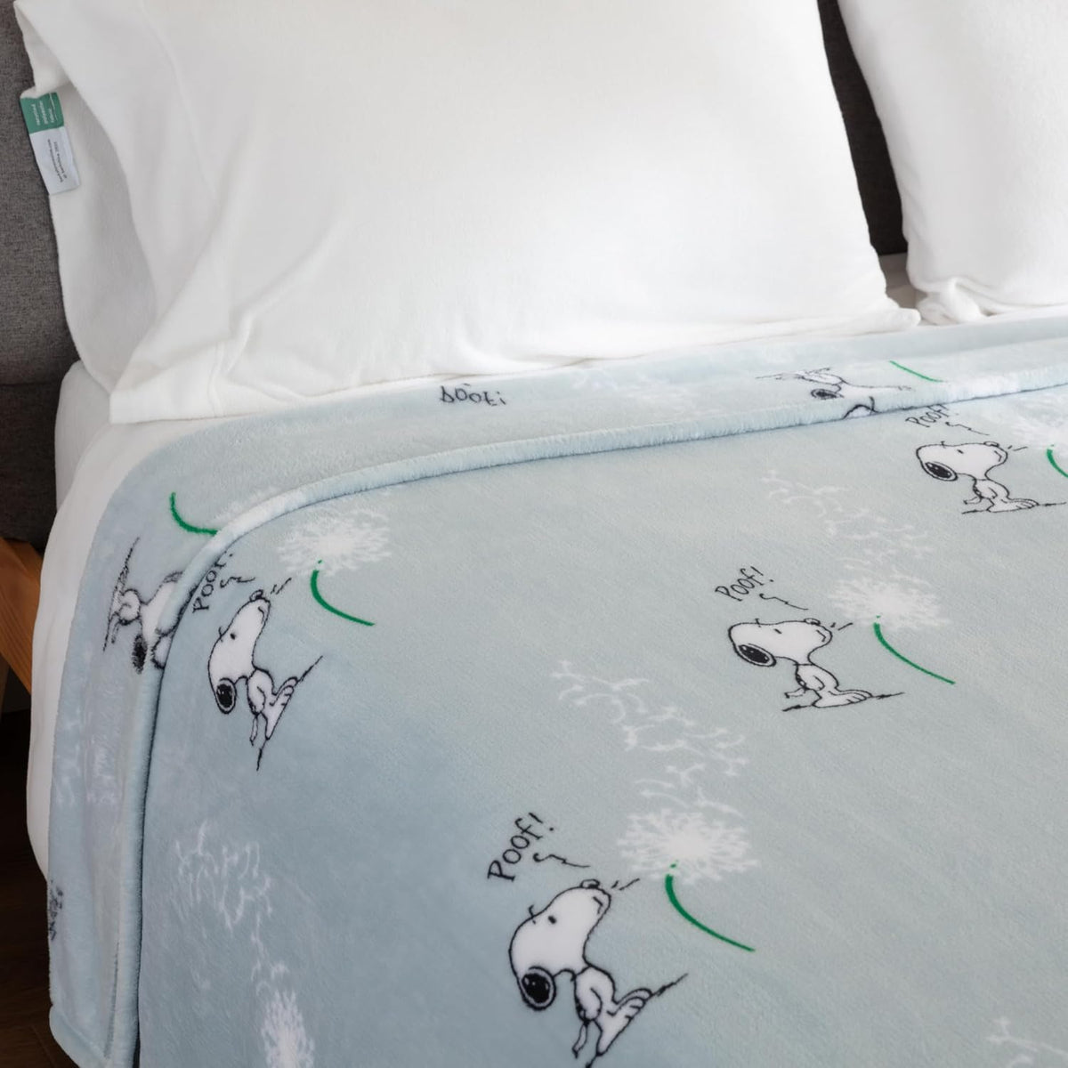 Berkshire Blanket Peanuts® VelvetLoft® Manta de Felpa de Personaje...