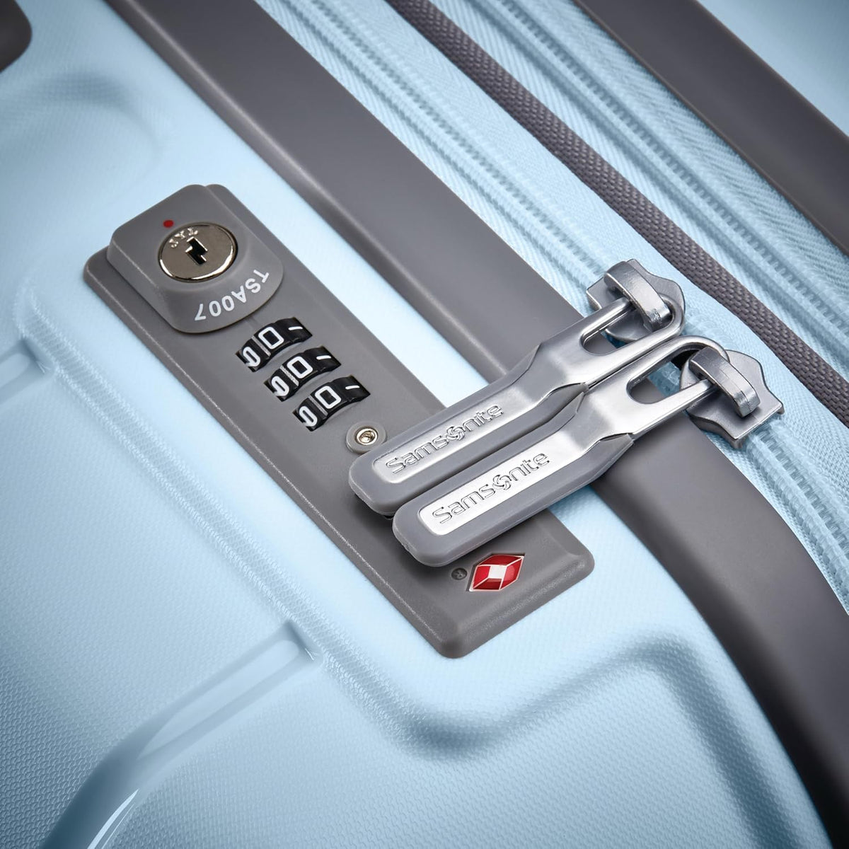 Samsonite Freeform, maleta rígida expandible con ruedas giratorias...