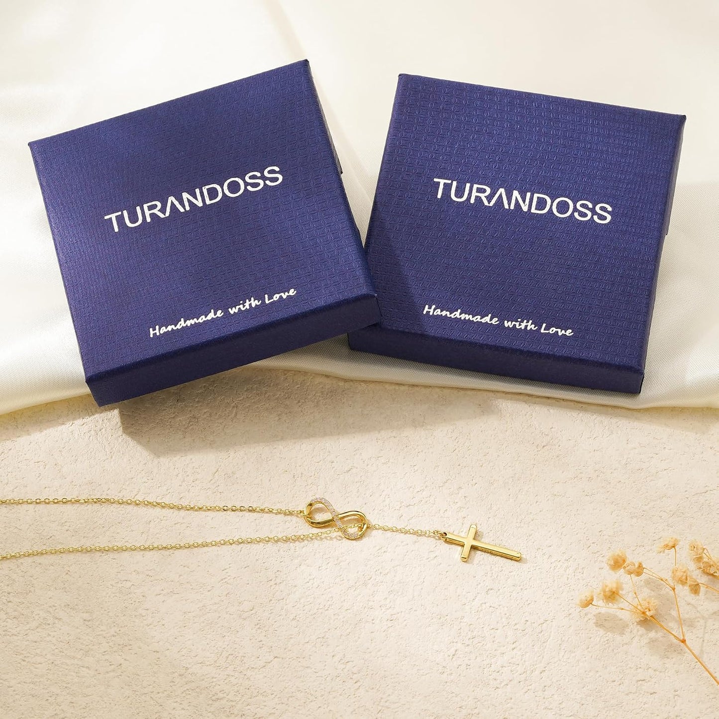 Turandoss Collar de Cruz de Oro para Mujeres - Delicado Collar de C...