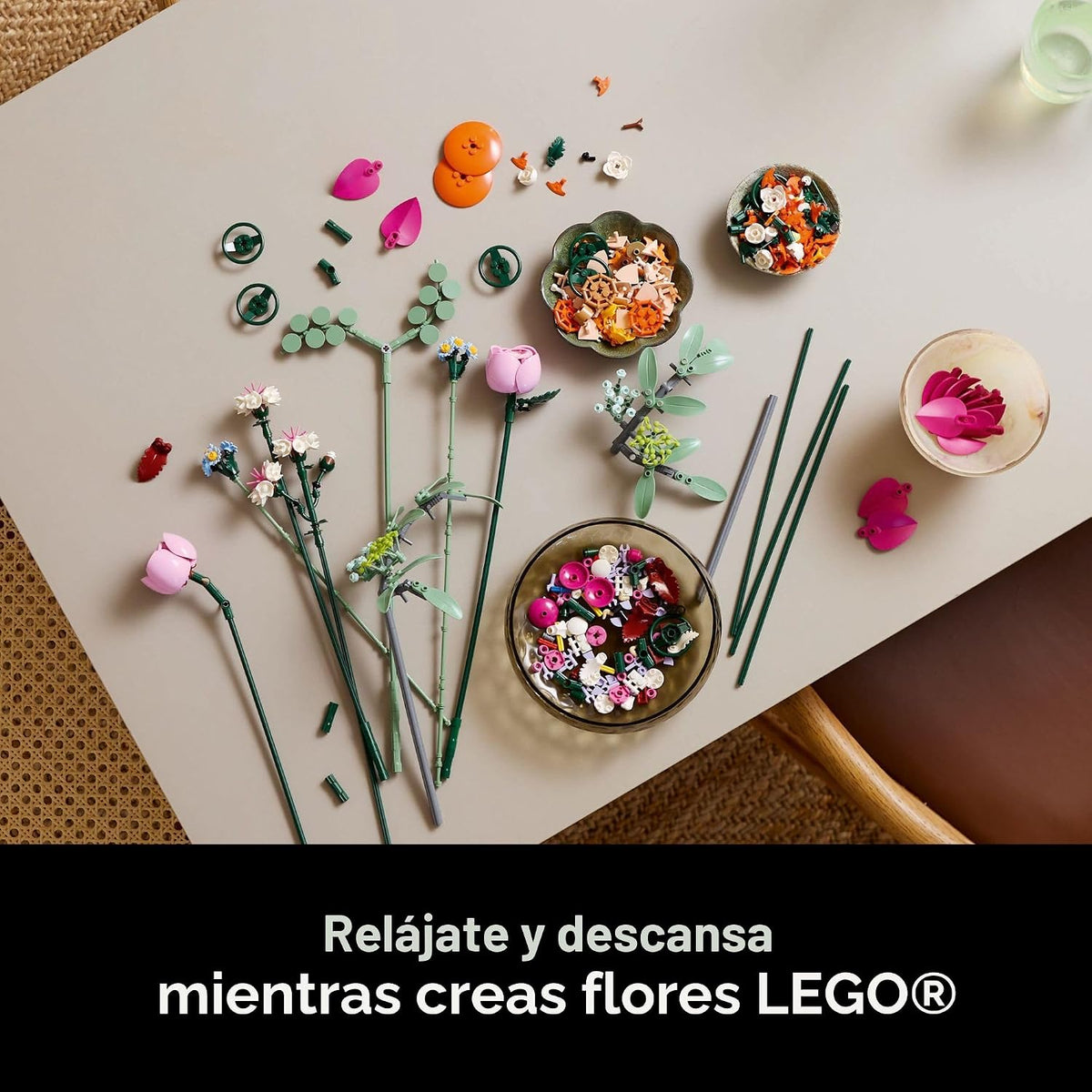 LEGO Botanicals Juego de Construcción de Ramo de Flores Rosas Bonit...