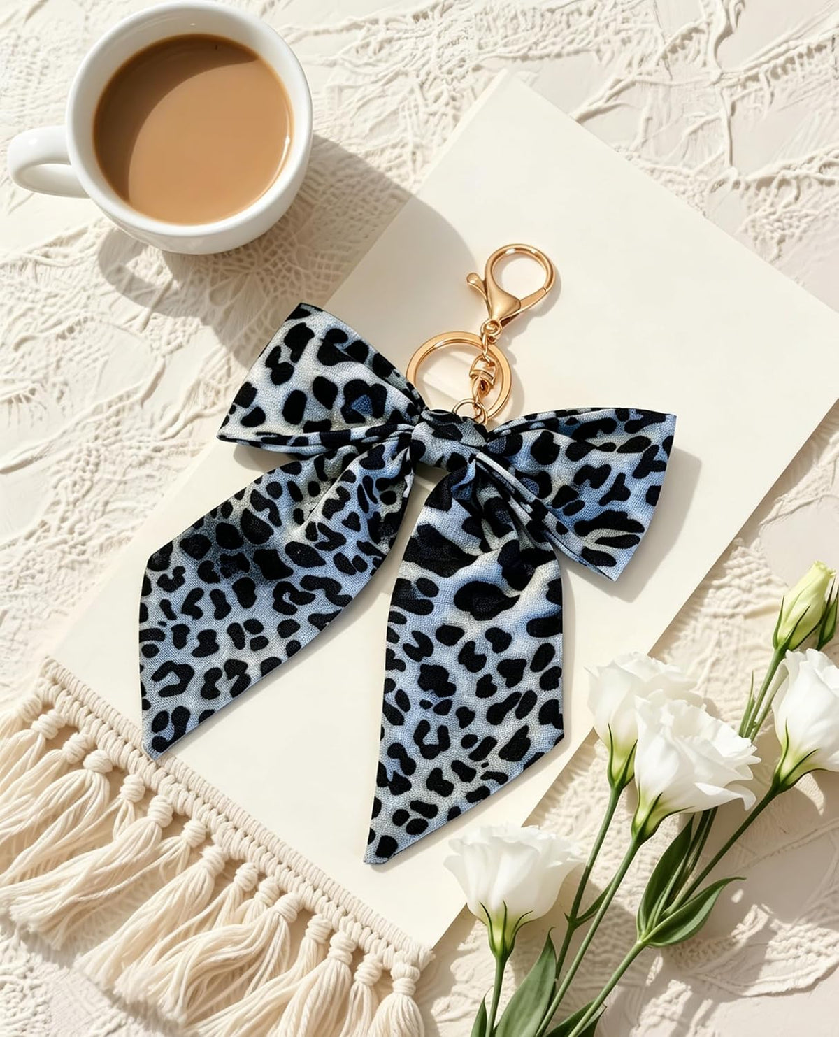 Pithayla Llavero con dije de lazo de leopardo, accesorios para bols...