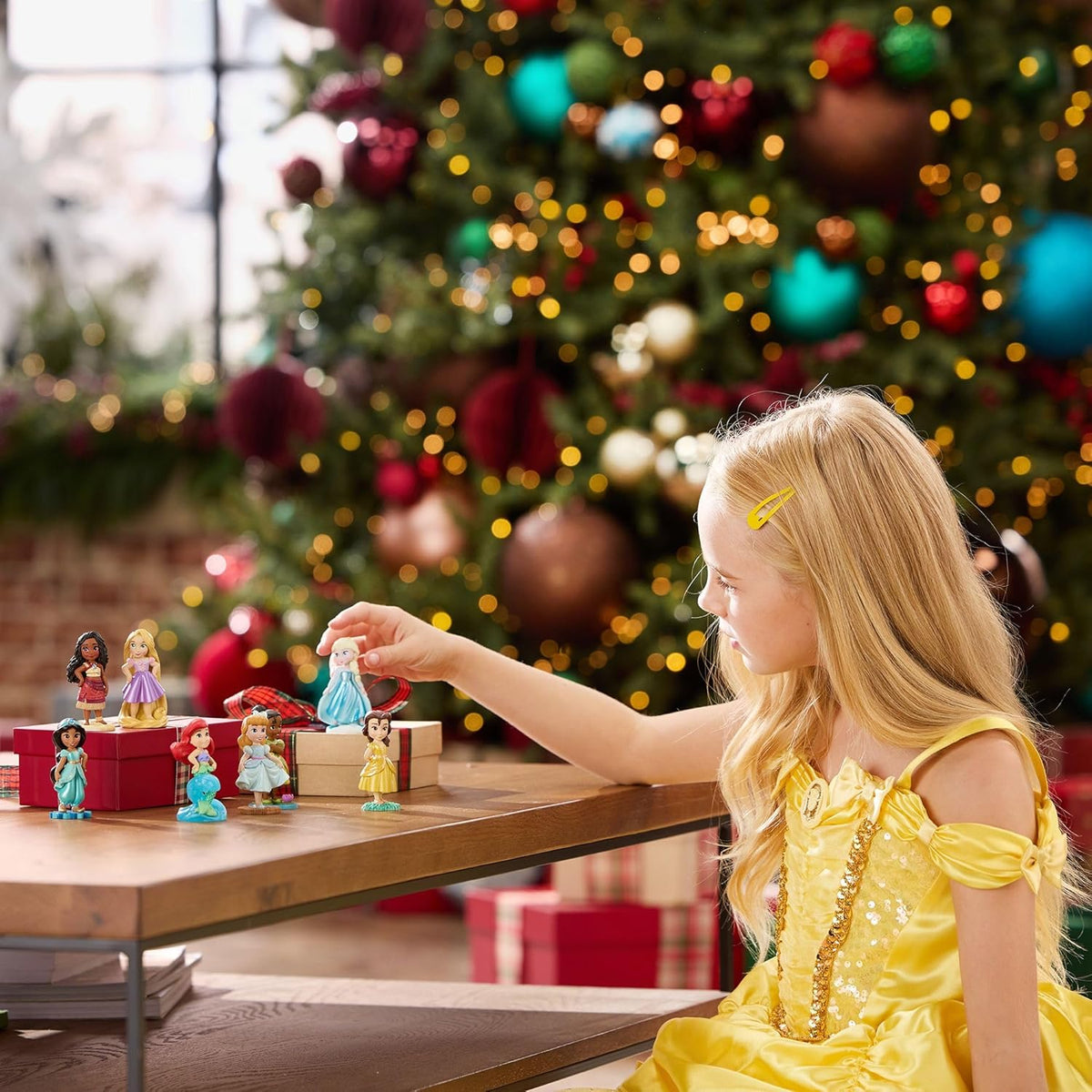 Conjunto de figuras oficiales de Disney Store Once Upon a Story \u2...
