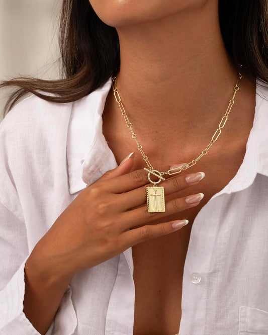 Robaice Collar de cruz chapado en oro de 14 quilates y plata para m...