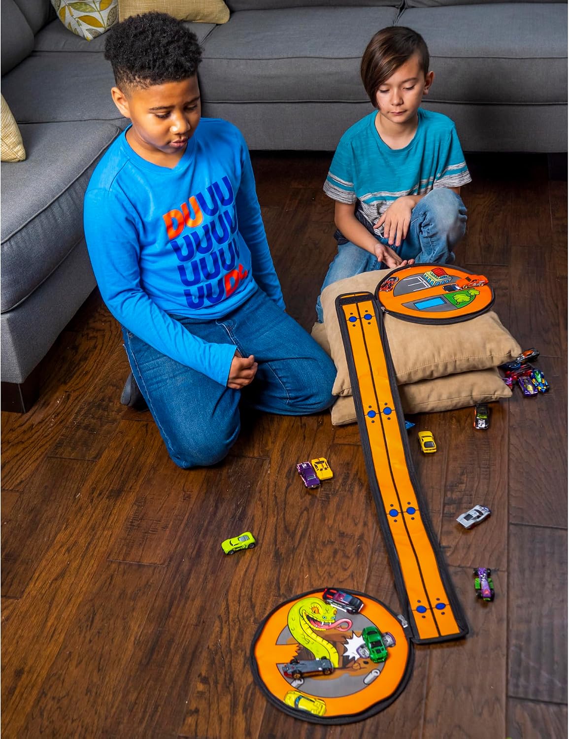Hot Wheels ZipBin Wheelie Track Pack - Almacenamiento portátil de a...