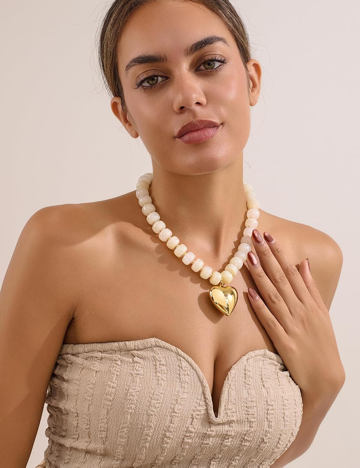 WOWORAMA Collares de corazón grueso para mujer, gargantilla de resi...
