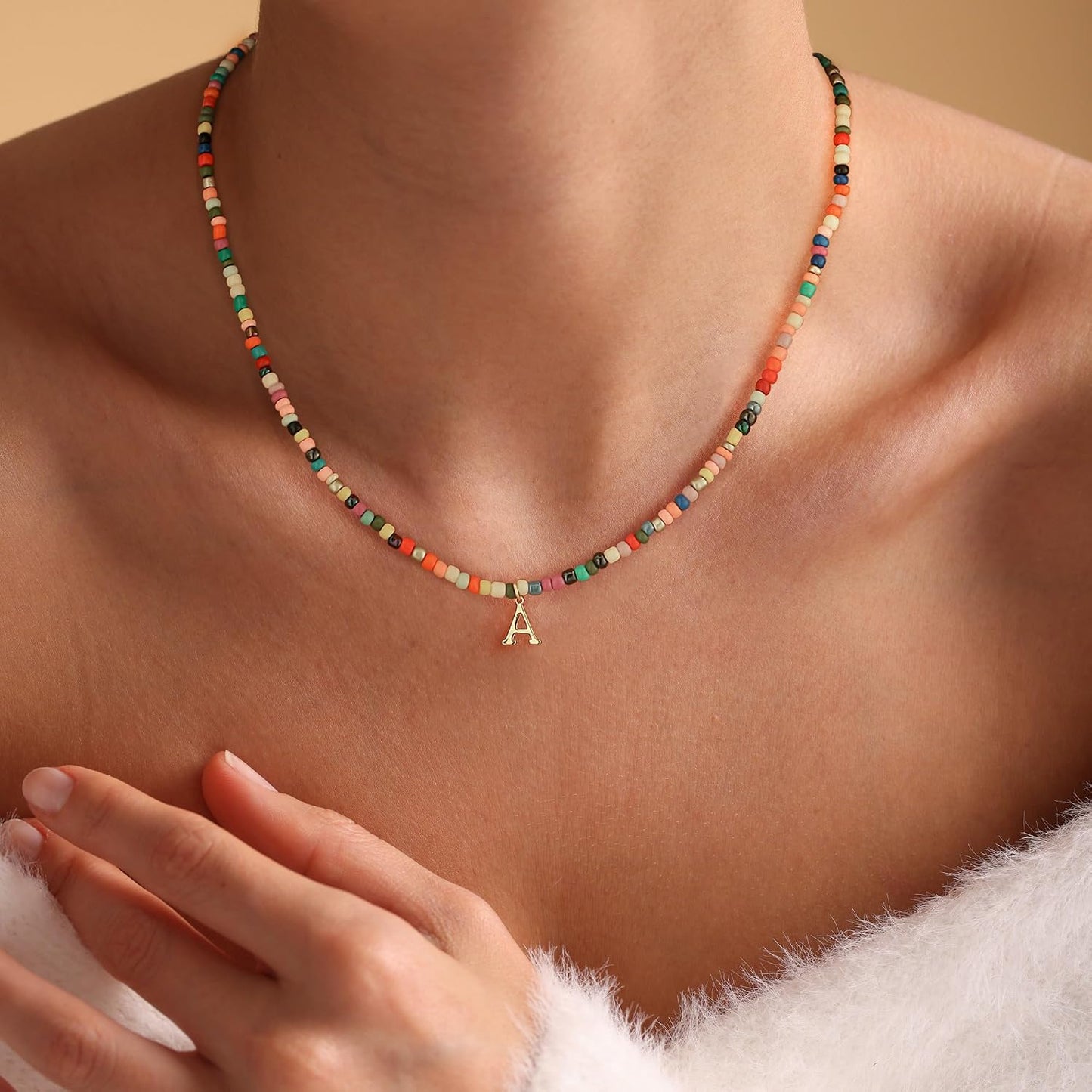 Fwlisesa Collares coloridos con inicial para mujer, chapado en oro...