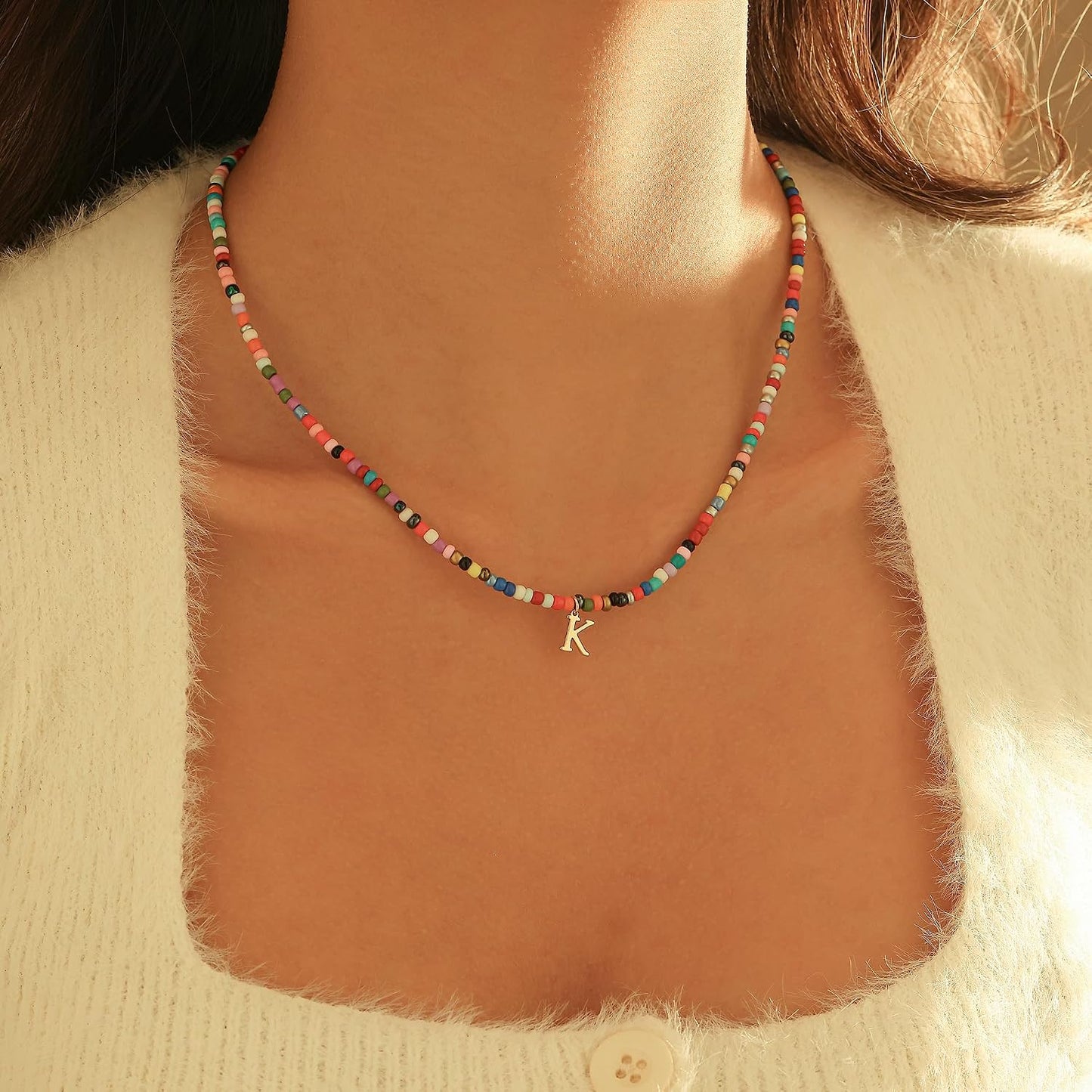 Fwlisesa Collares coloridos con inicial para mujer, chapado en oro...