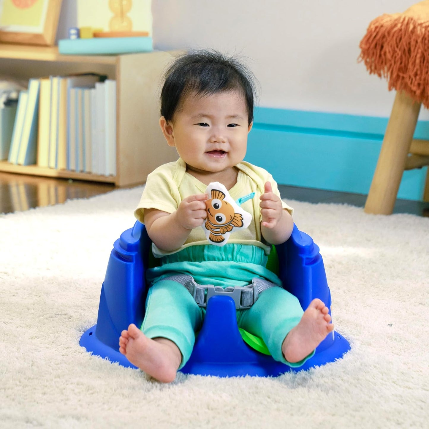 Bright Starts Disney Baby Finding Nemo SuperSeat, divertido asiento...