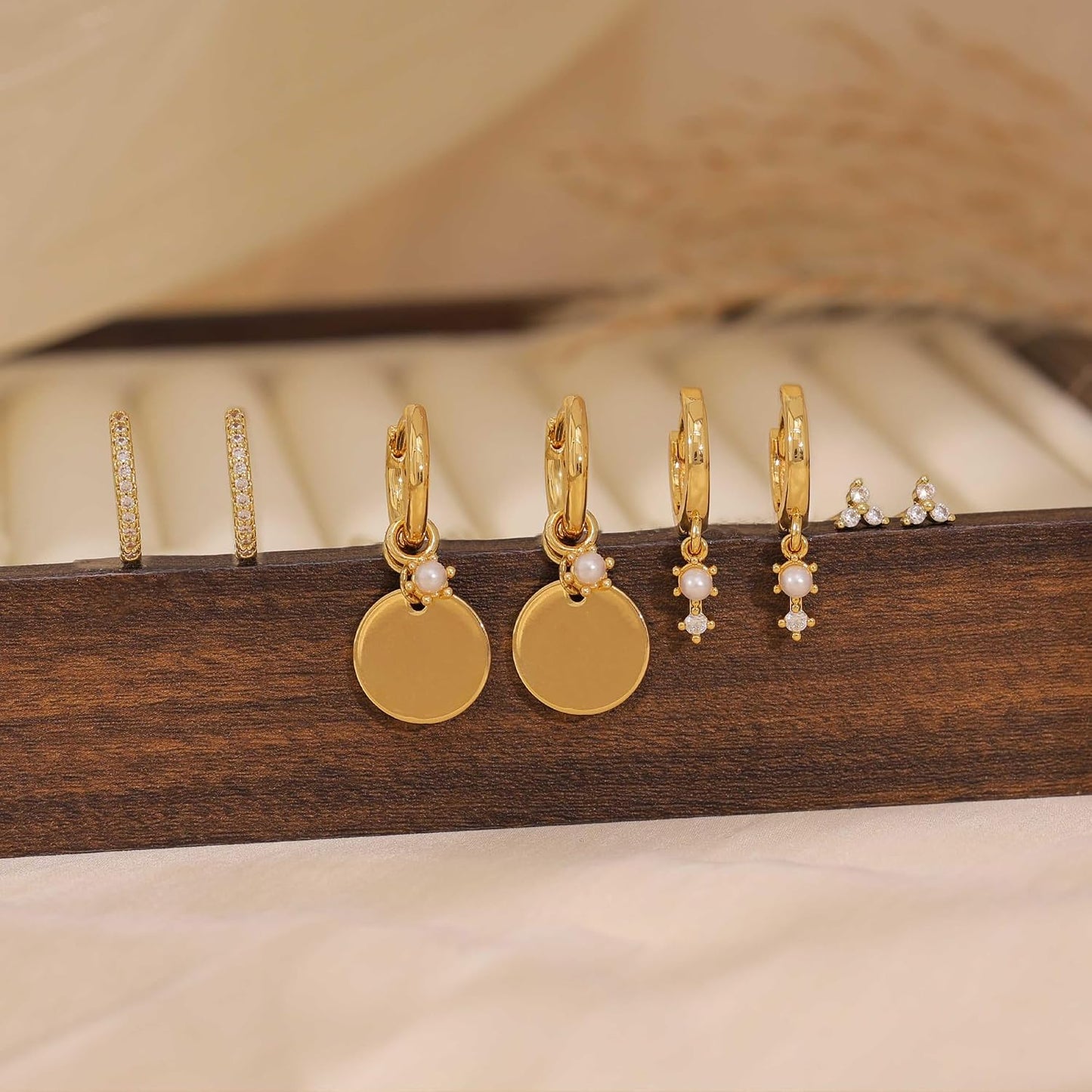 SELFROSE Aretes de oro para mujer, delicados aretes colgantes chapa...