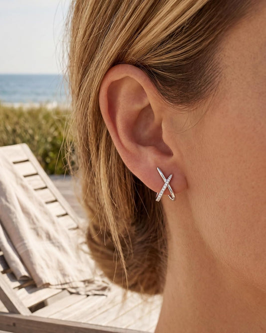 Aretes de oro para mujer a la moda, aretes de tuerca de oro de 14 q...