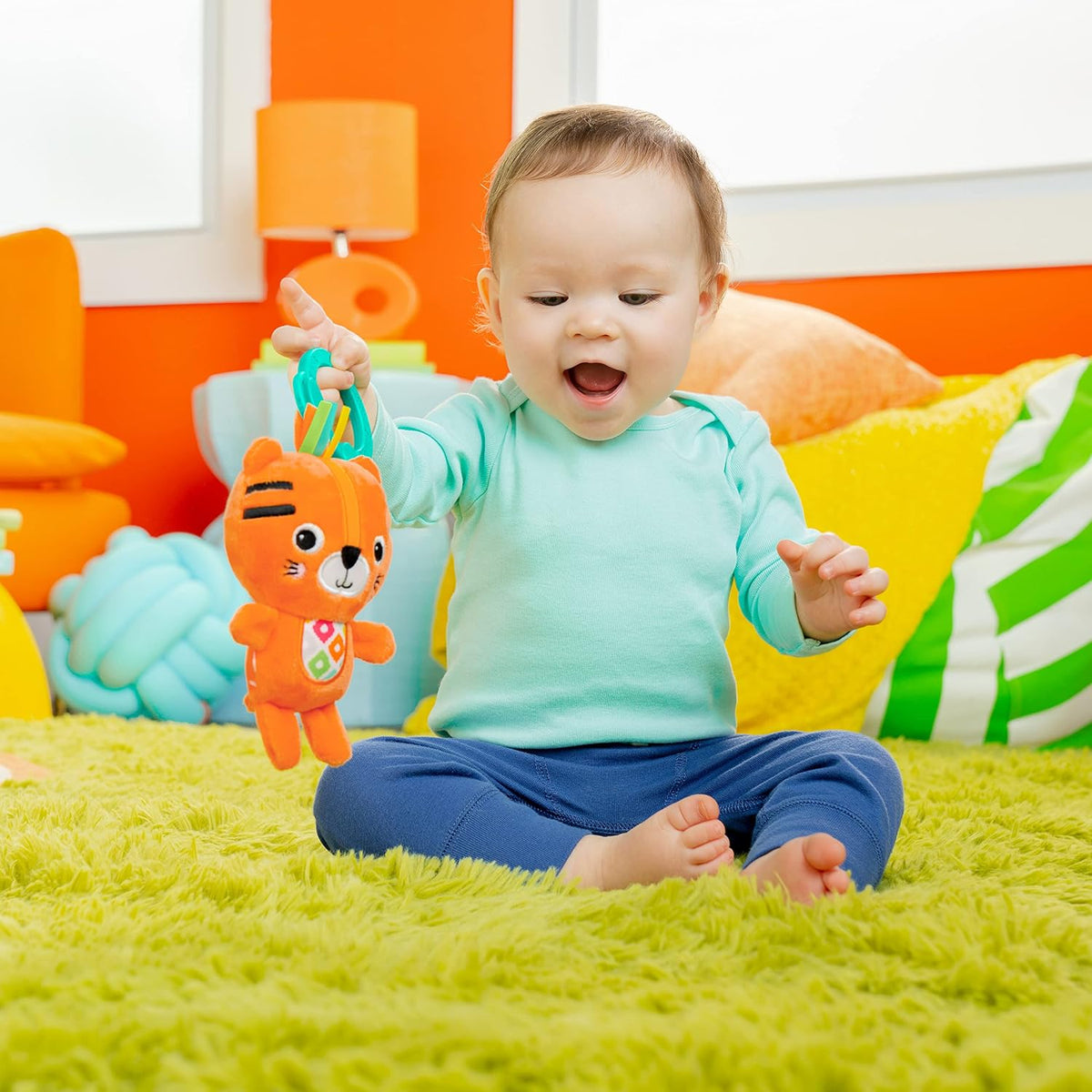 Bright Starts Jingle Joy - Juguete de alcance y sonajero para coche...