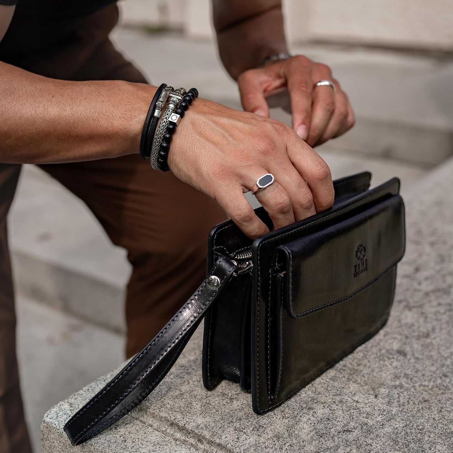 Time Resistance Bolso de mano de cuero para hombre, organizador de...