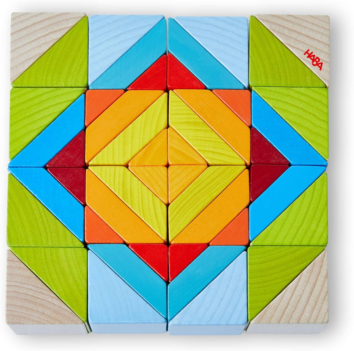 HABA Juego de arreglos 3D de mosaico de madera, bloques de construc...