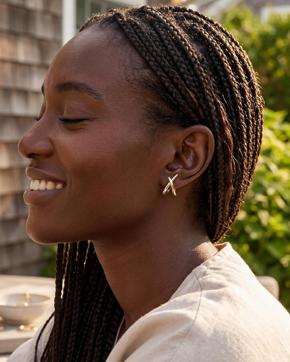 Aretes de oro para mujer, modernos, aretes de tuerca de oro de 14 q...