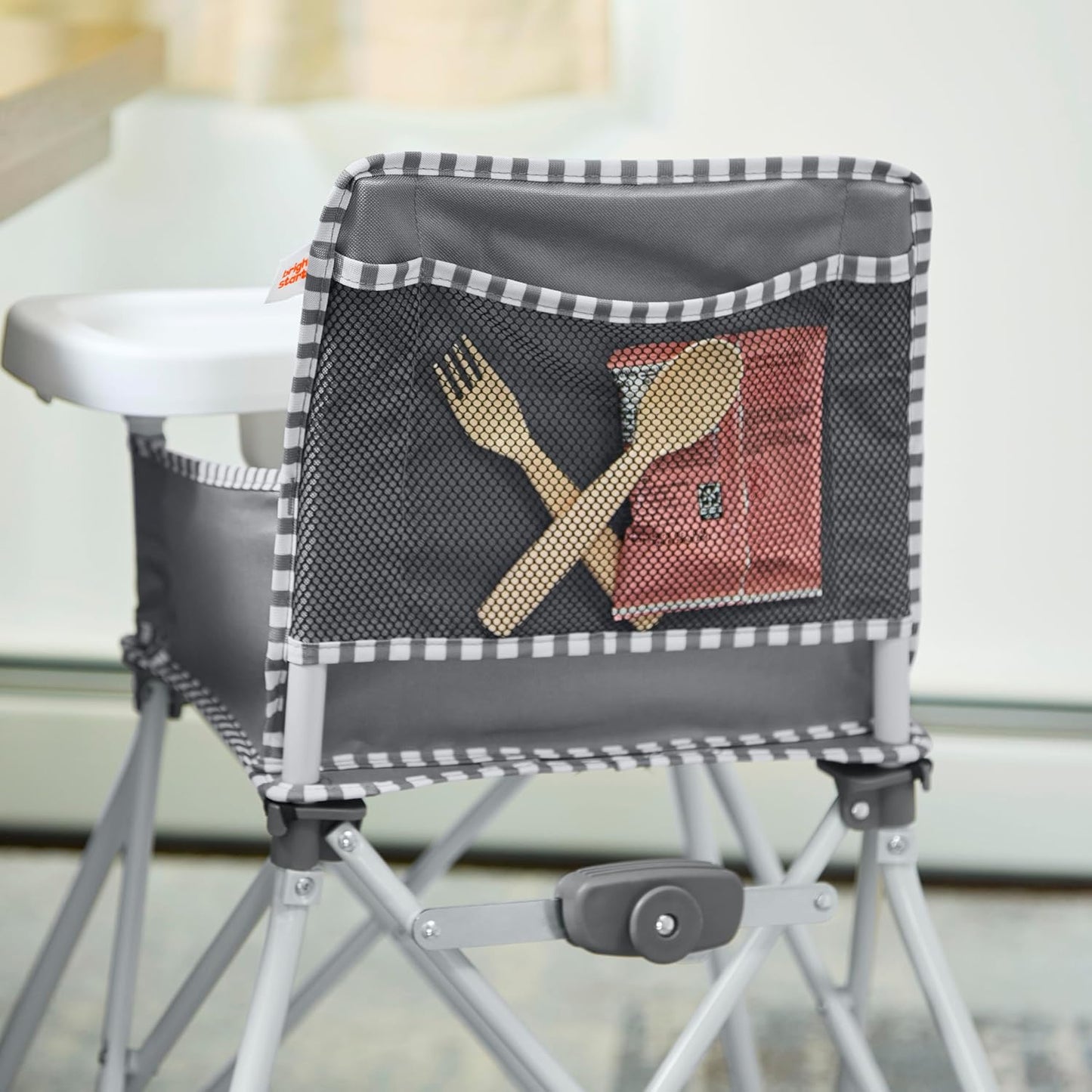 Bright Starts Pop 'N Dine - Silla alta portátil, para interiore...